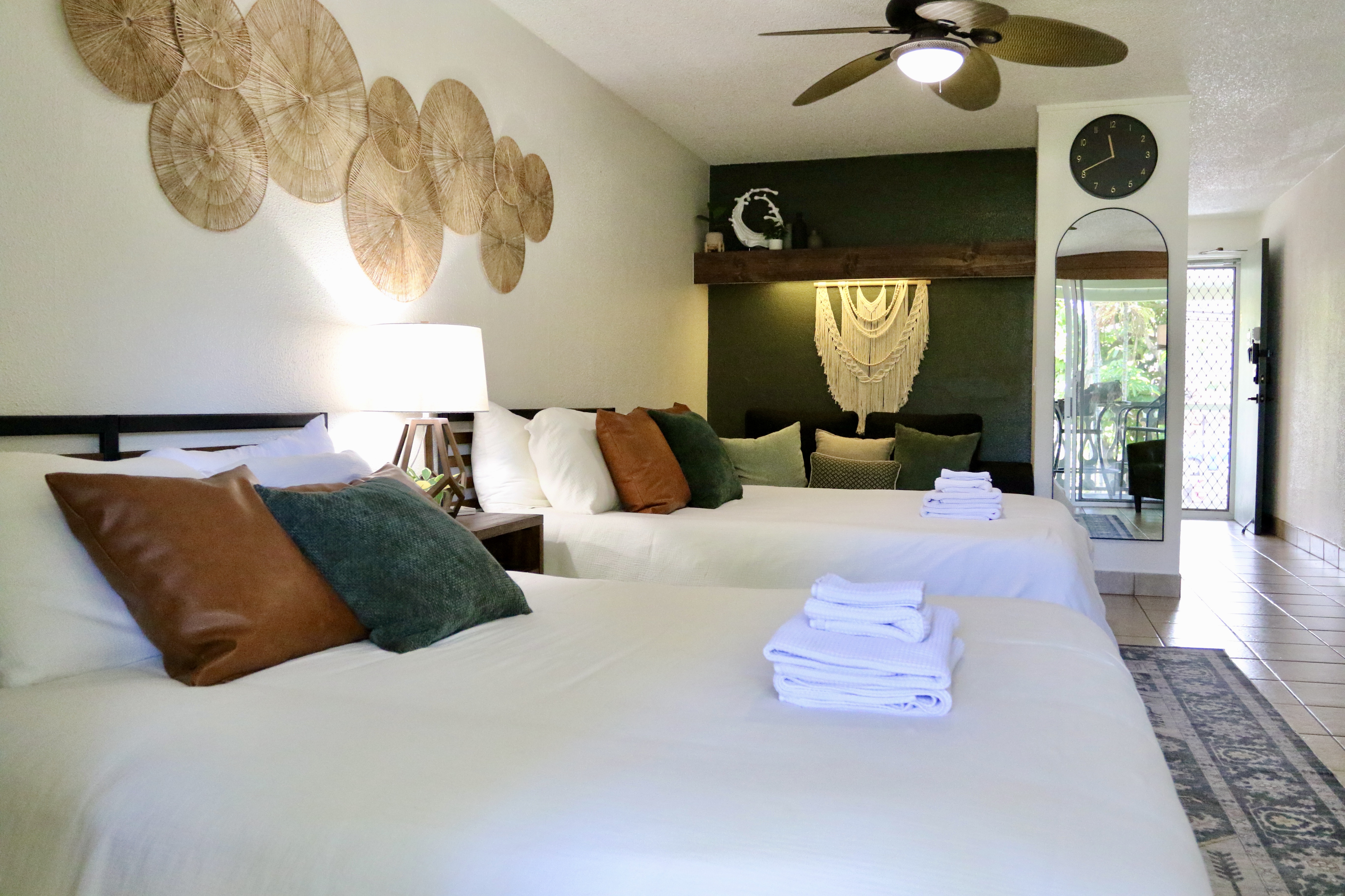 75-5776 KONA ISLANDER INN 201 Property Photo 1
