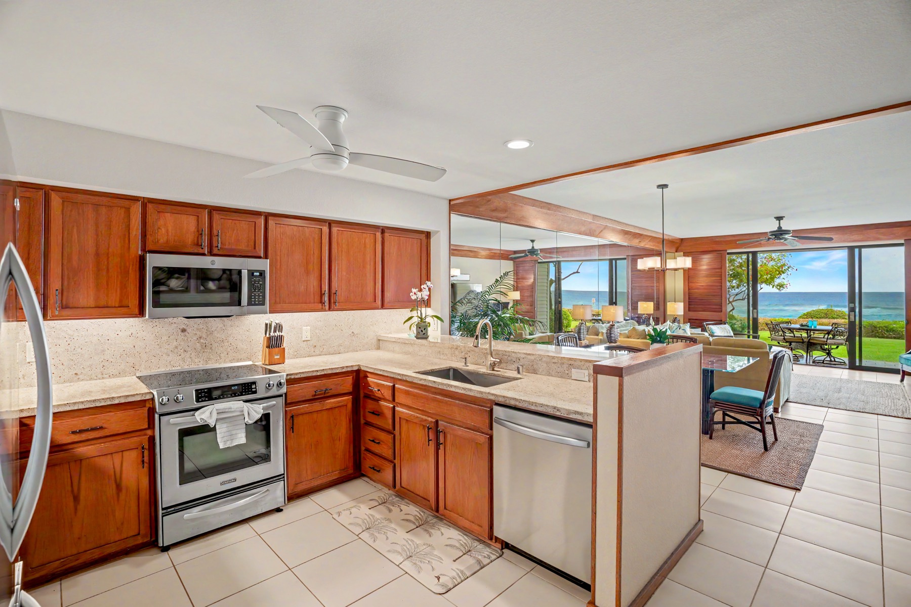 2221 Kapili Rd 4 Property Photo 4