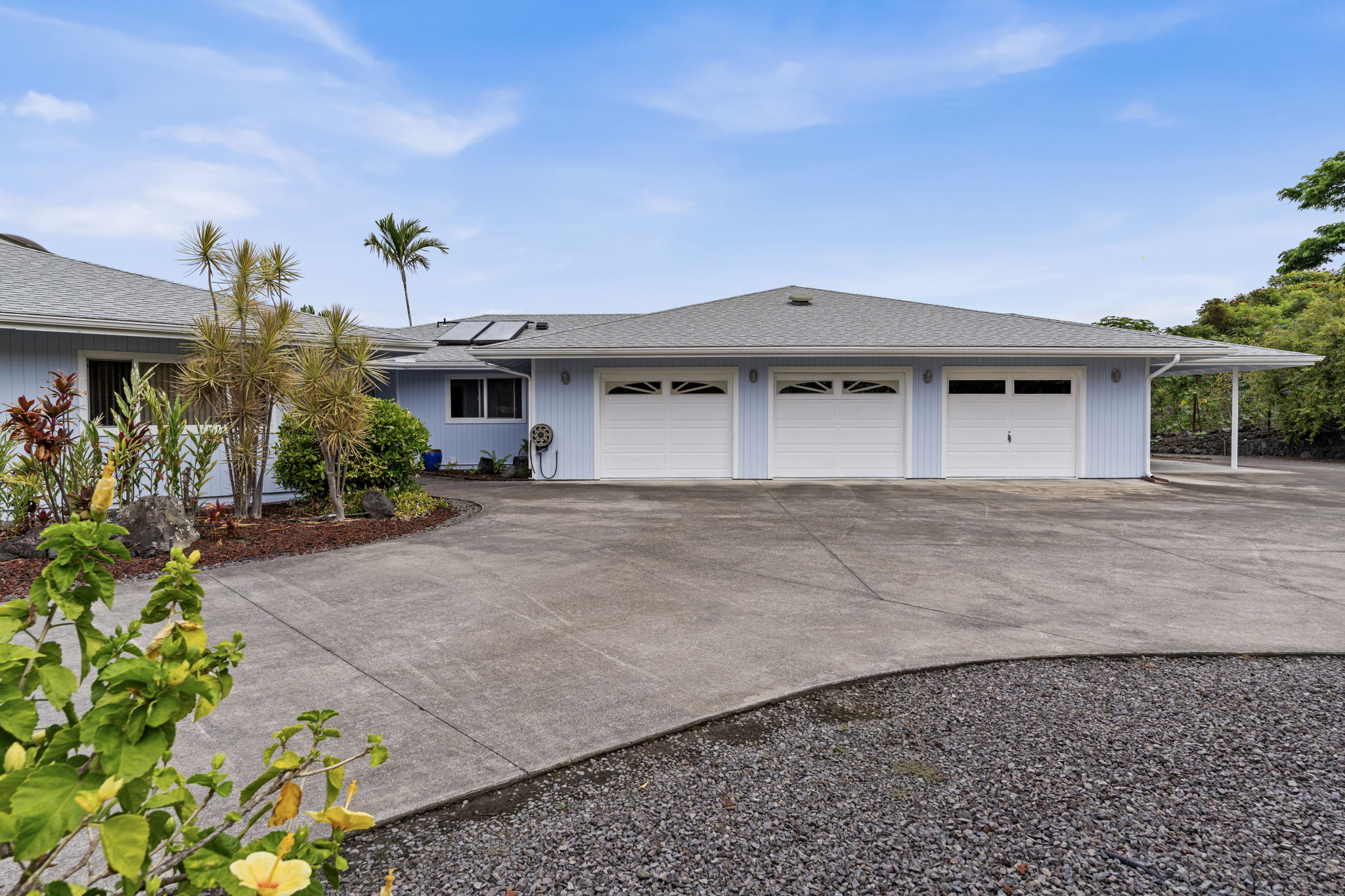 74-4908 Kiwi St Property Photo 28