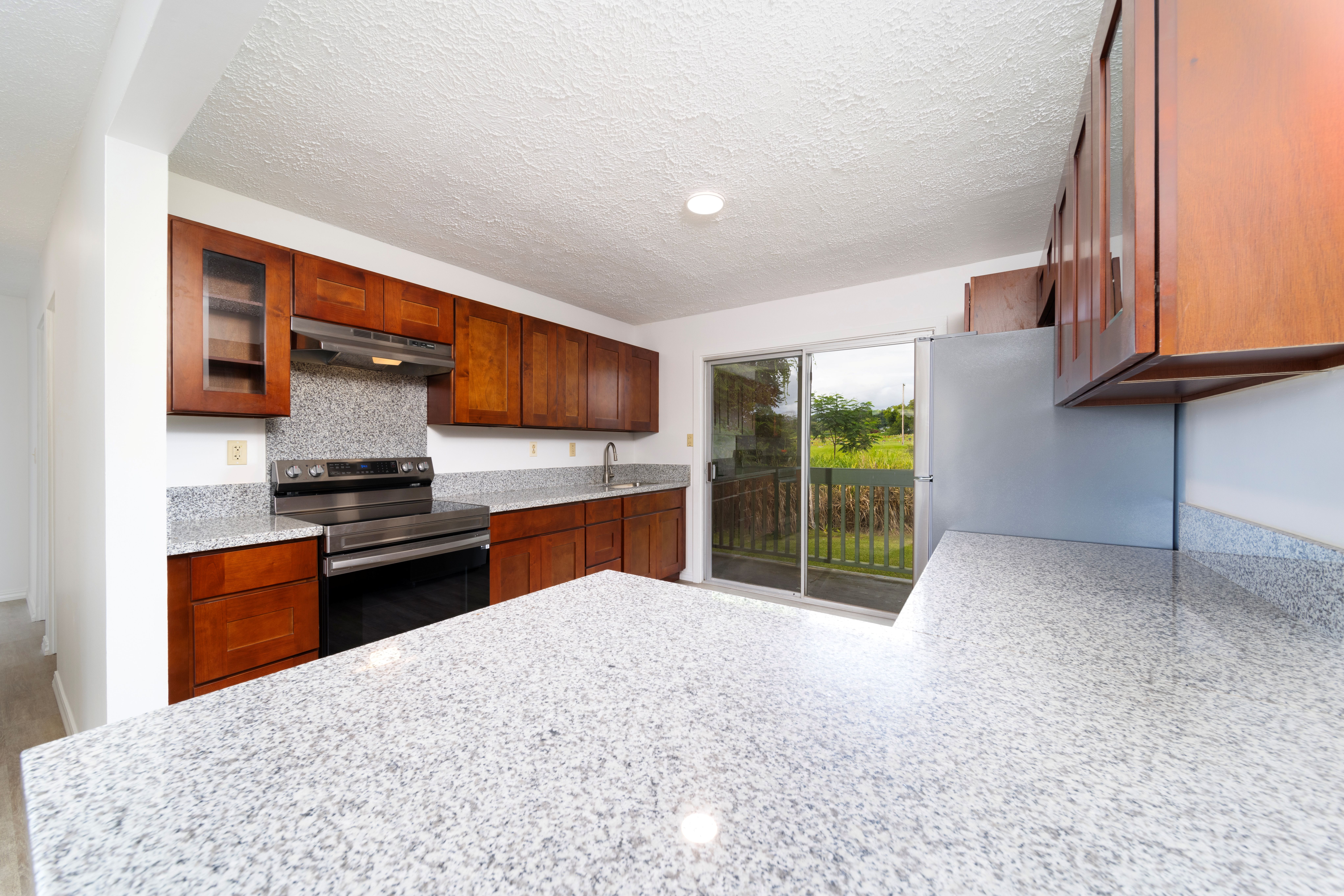 230 Kapiolani St Property Photo 4