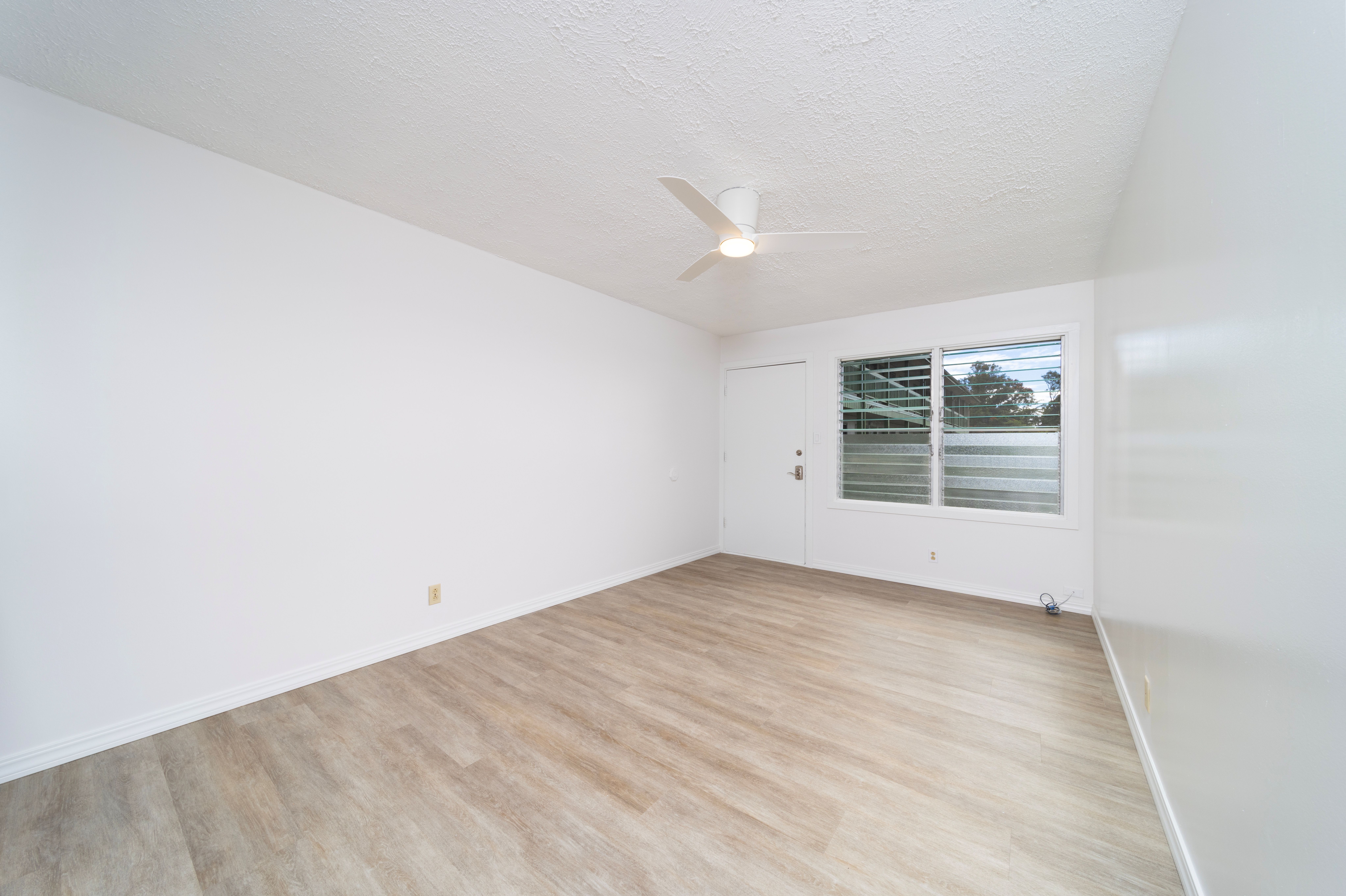 230 Kapiolani St Property Photo 11