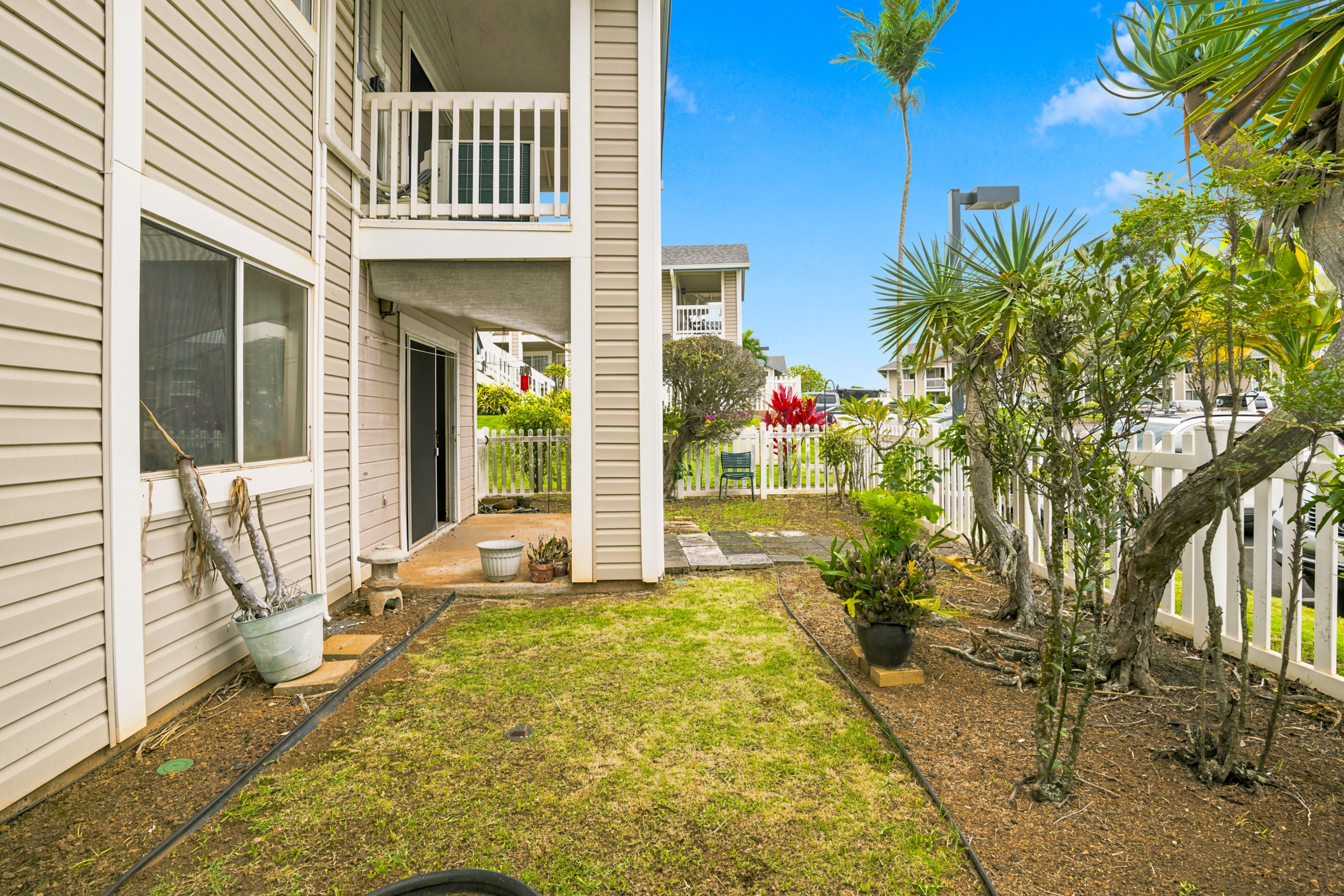 1970 Hanalima St H106 Property Photo 2