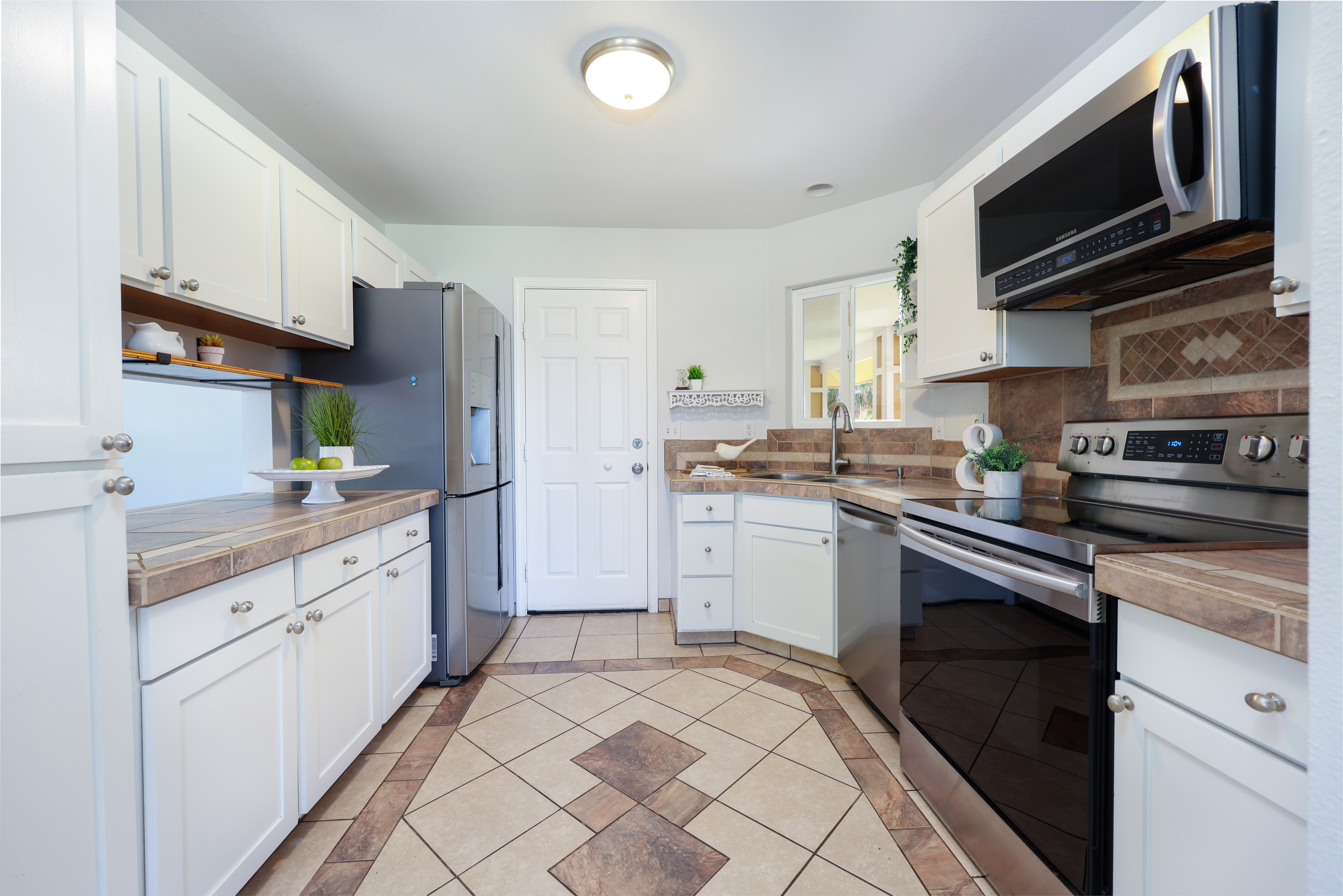 68-1696 Nanala Ct Property Photo 11