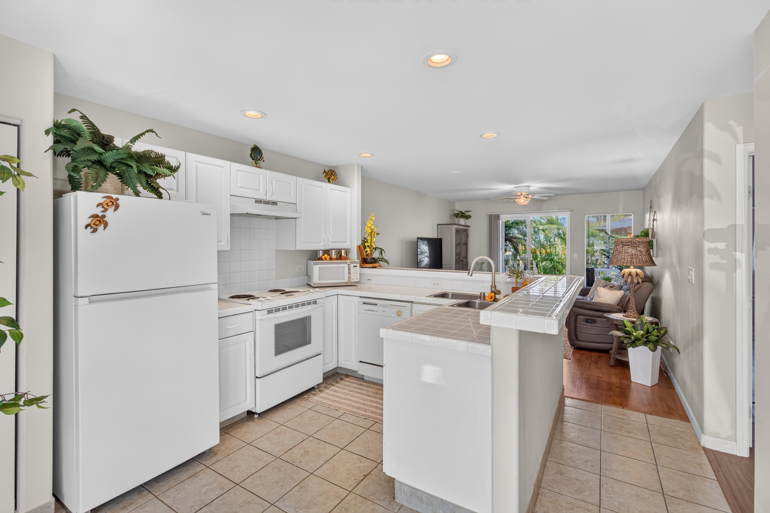 75-6081 Alii Dr Bb104 Property Photo 1