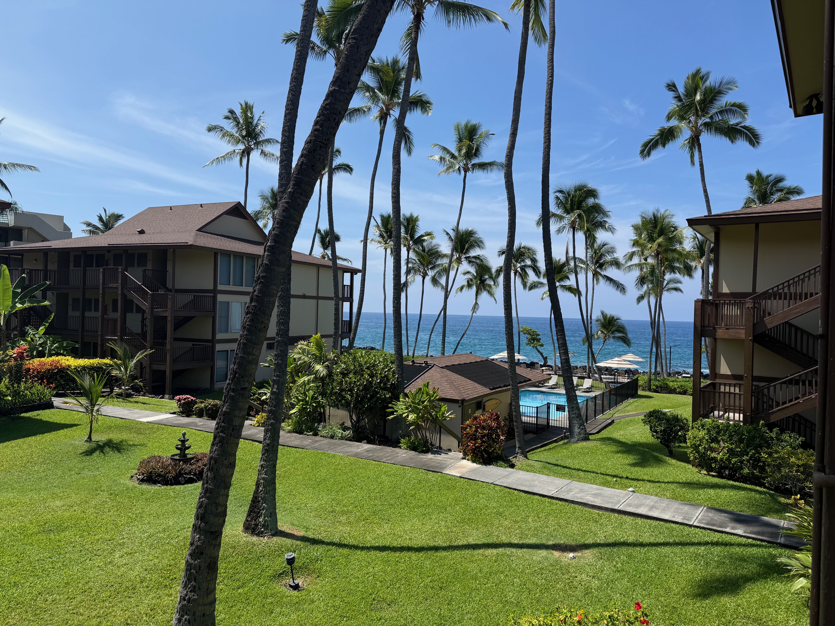 75-6100 ALII DR B26 Property Photo 1
