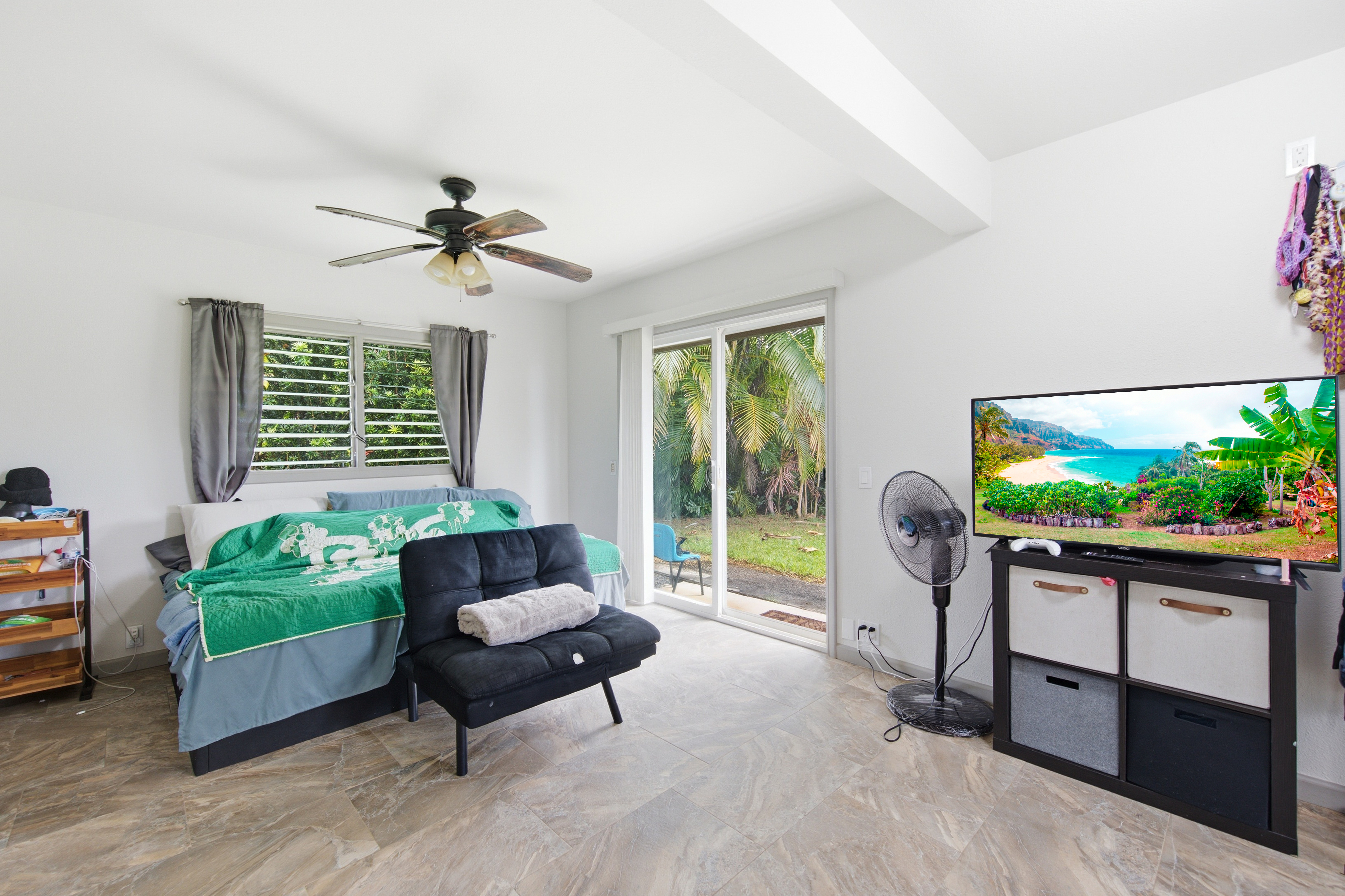 7165 Aina Pono St Property Photo 10