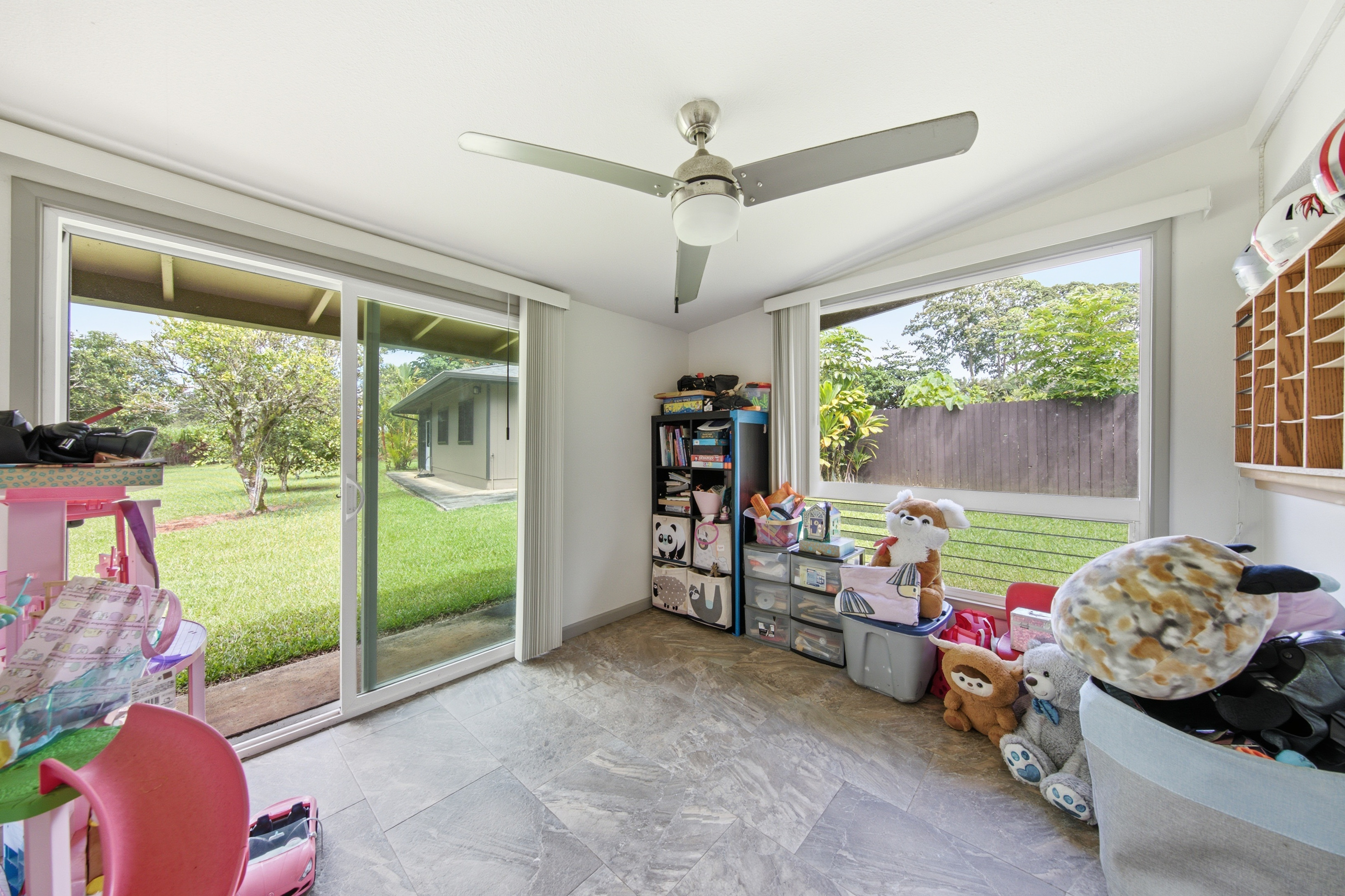 7165 Aina Pono St Property Photo 15