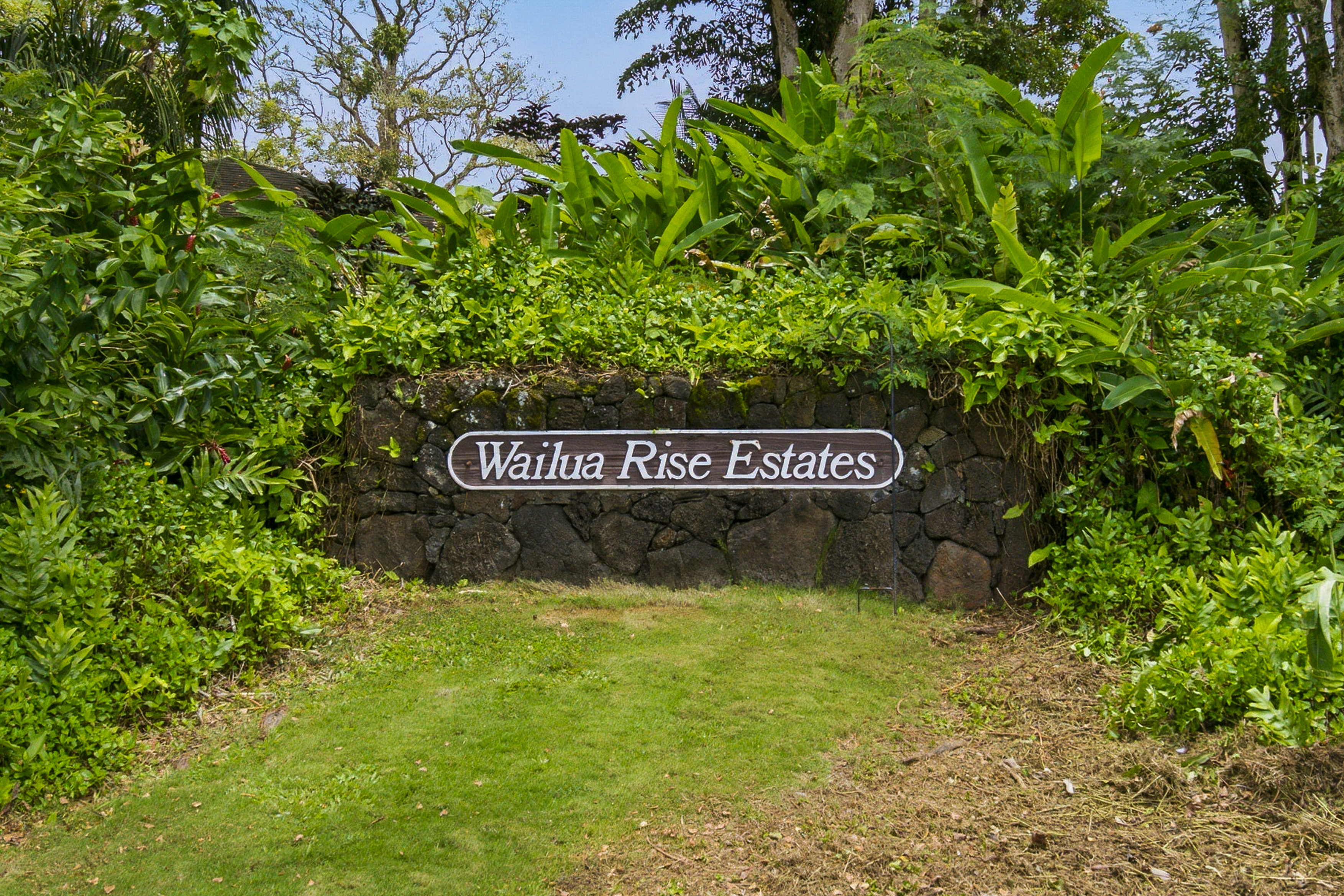 7165 Aina Pono St Property Photo 23
