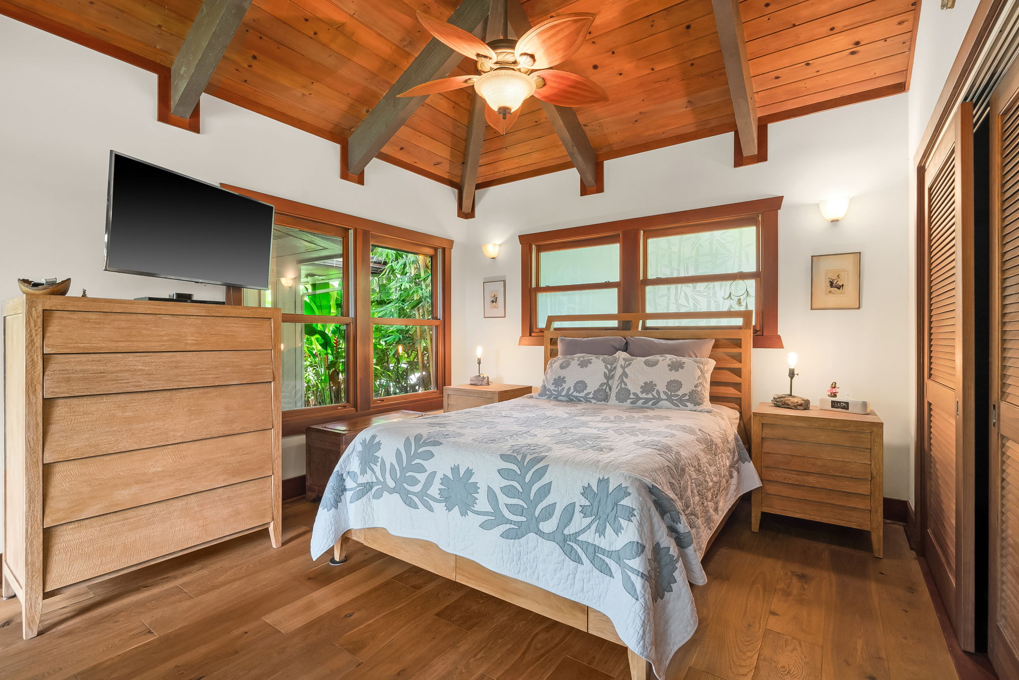 1328 Ihona Pl Property Photo 16