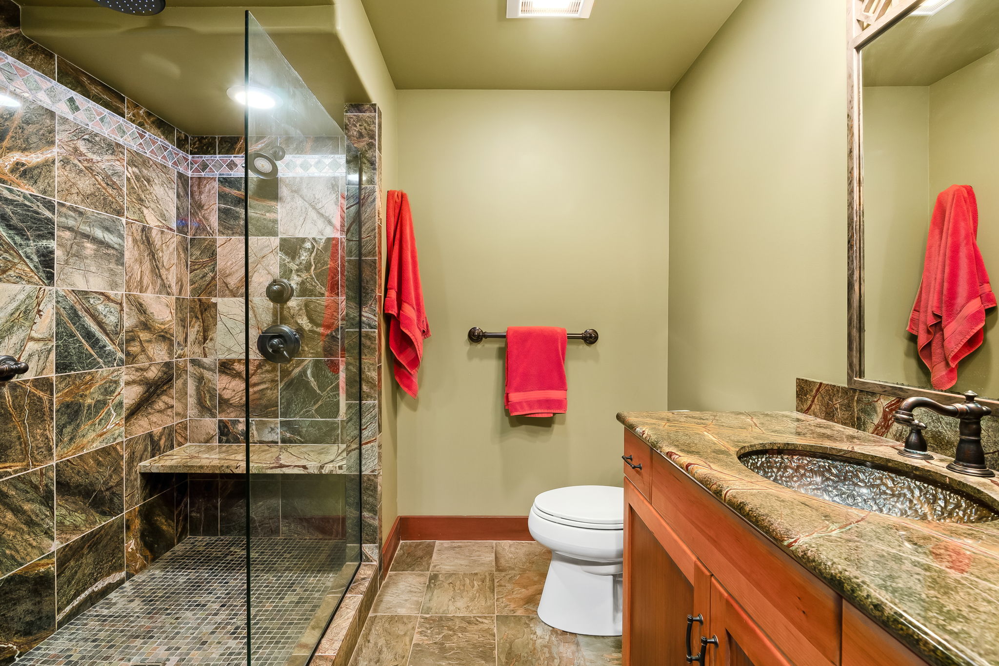 1328 Ihona Pl Property Photo 17