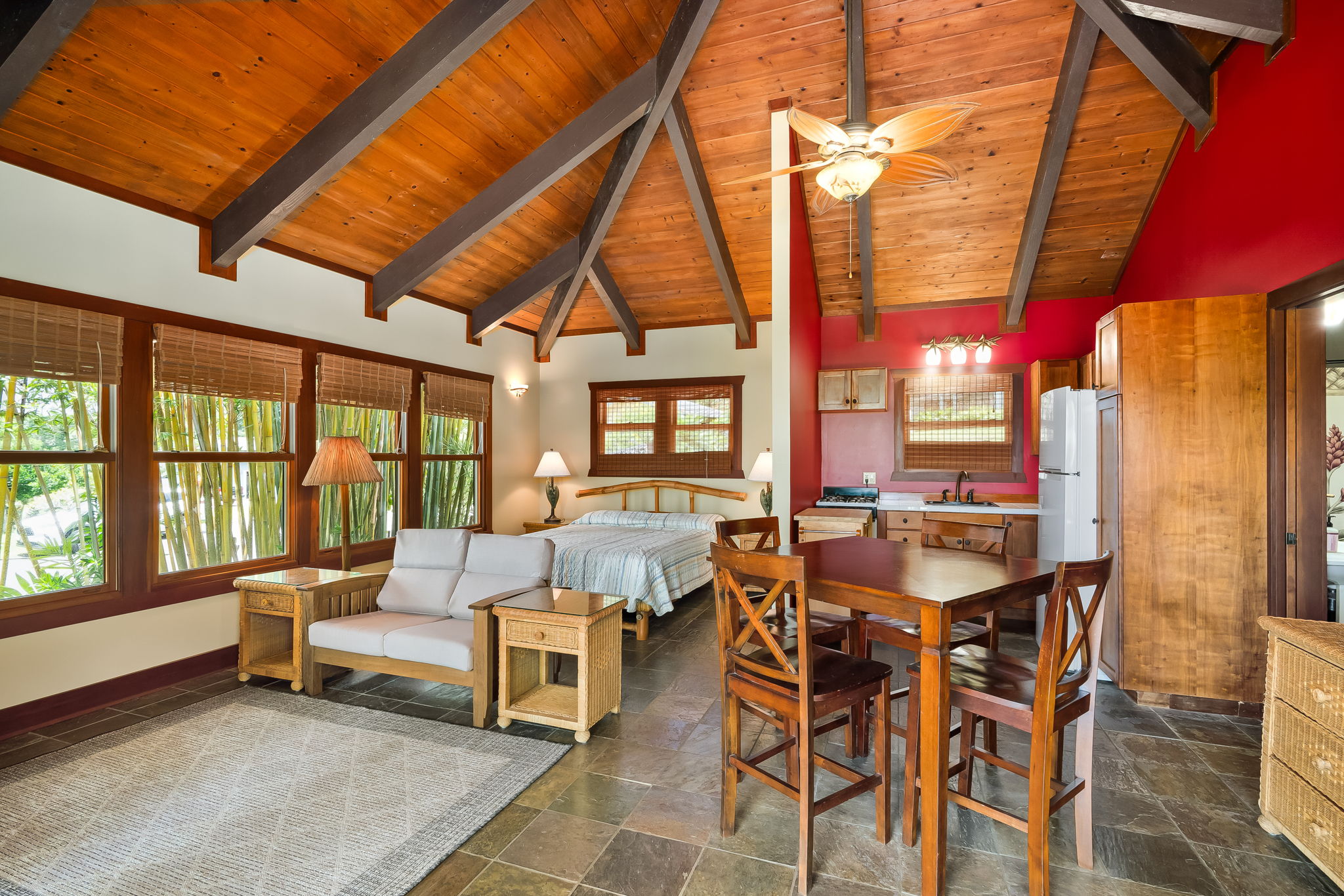 1328 Ihona Pl Property Photo 20