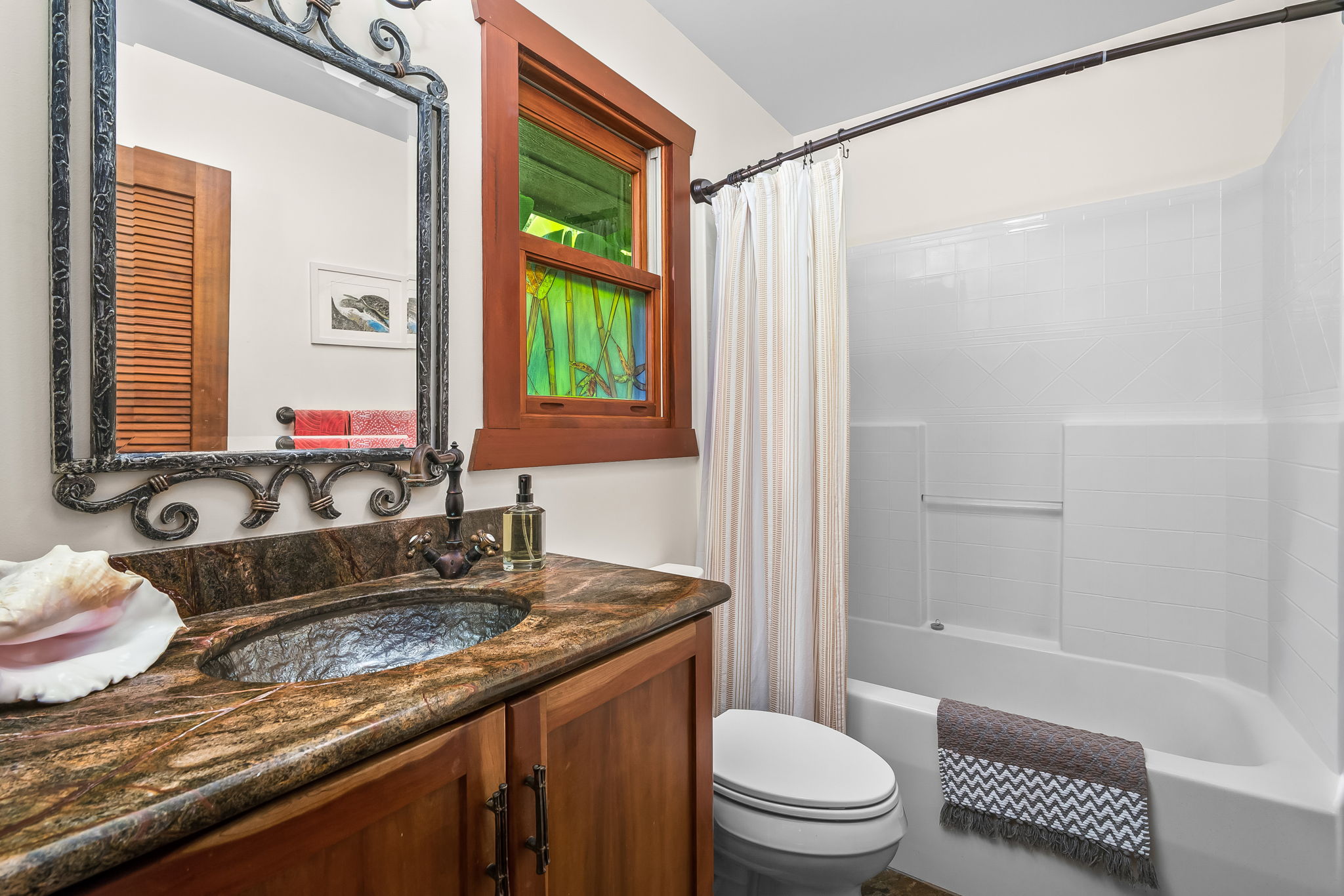 1328 Ihona Pl Property Photo 21