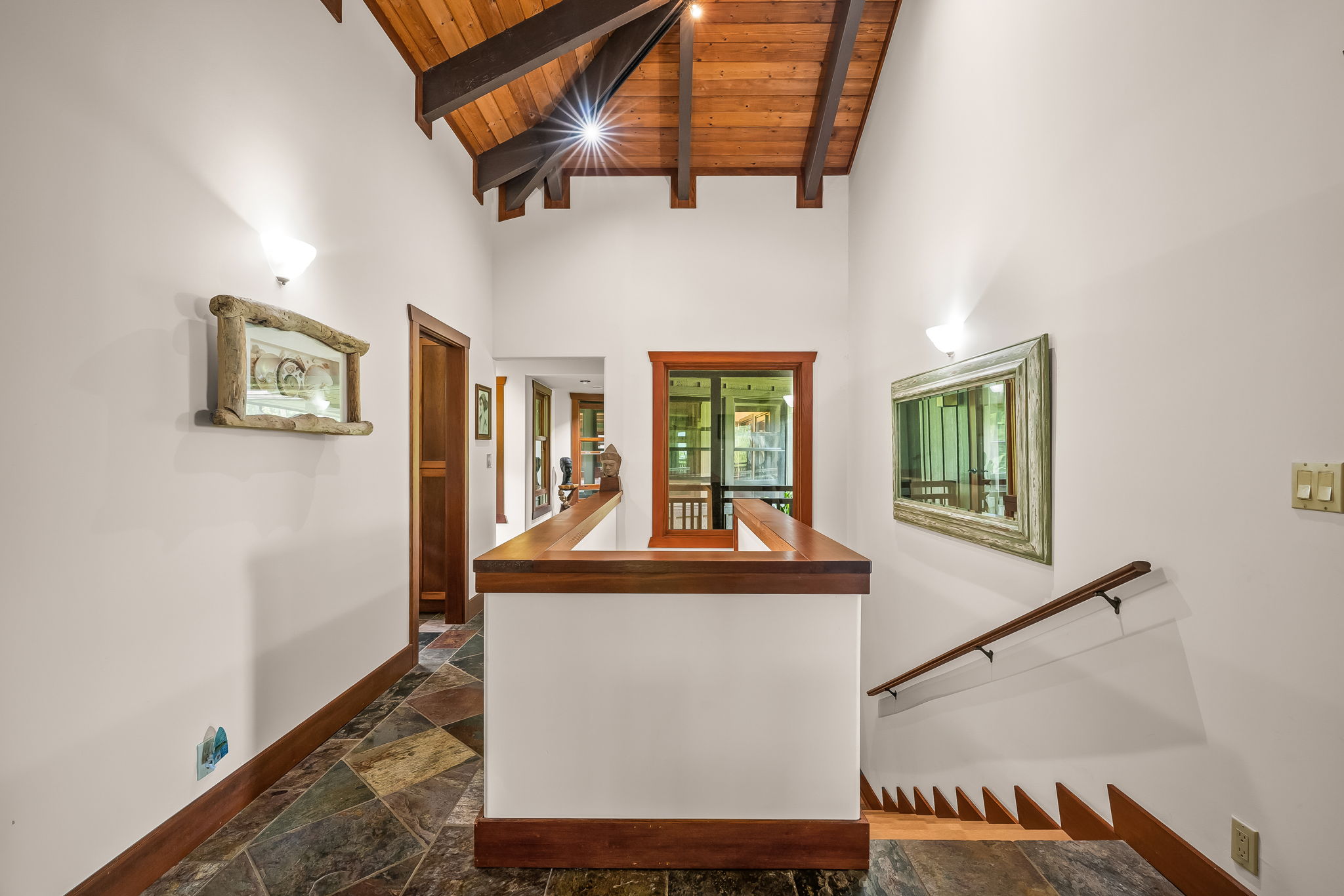 1328 Ihona Pl Property Photo 23