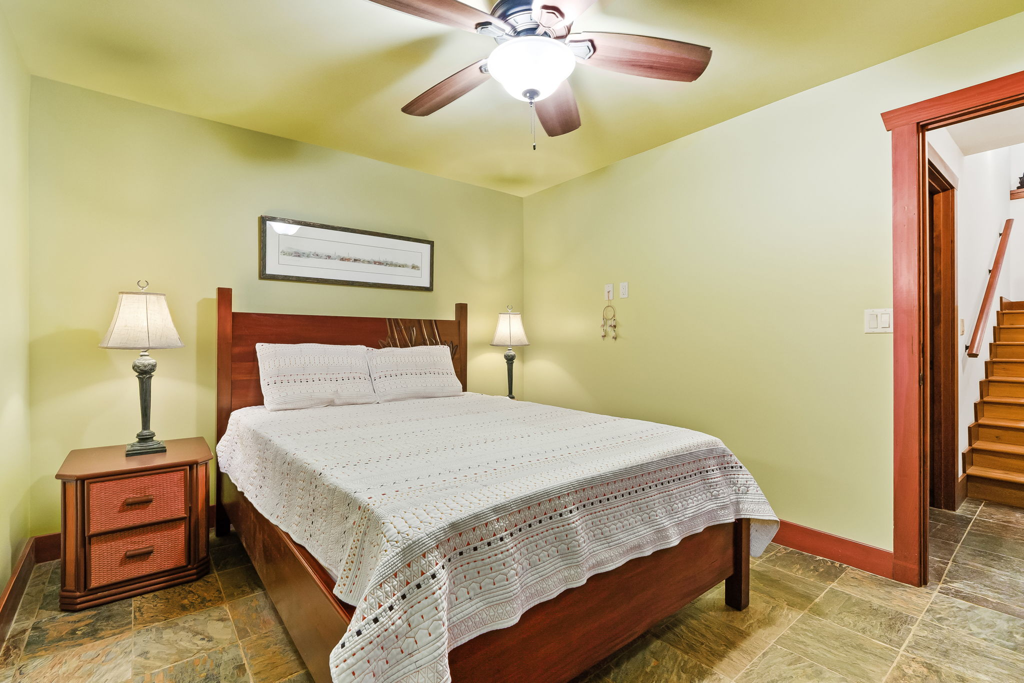 1328 Ihona Pl Property Photo 25