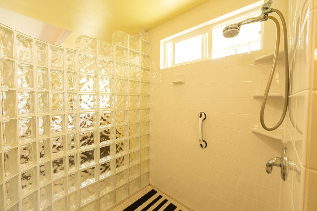 13-3333 Moku St Property Photo 20