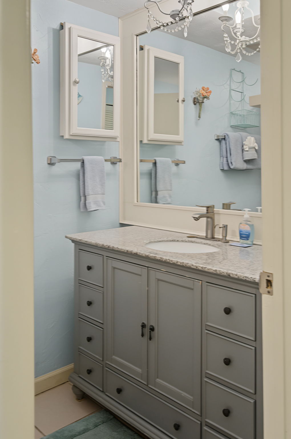 75-5681 Kalanikai 208 Property Photo 11