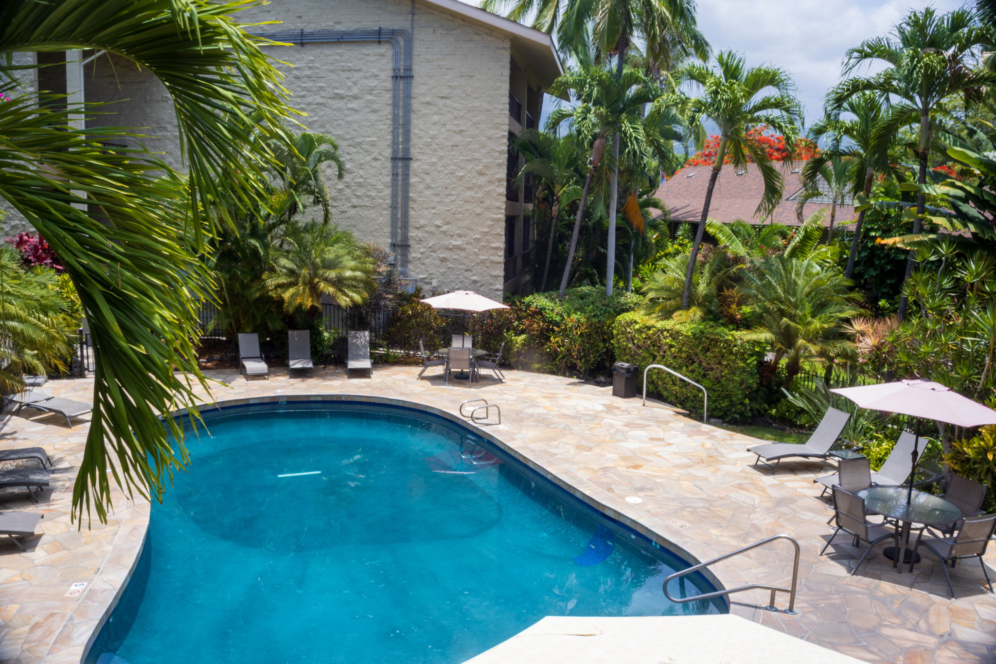 75-5681 Kalanikai 208 Property Photo 15