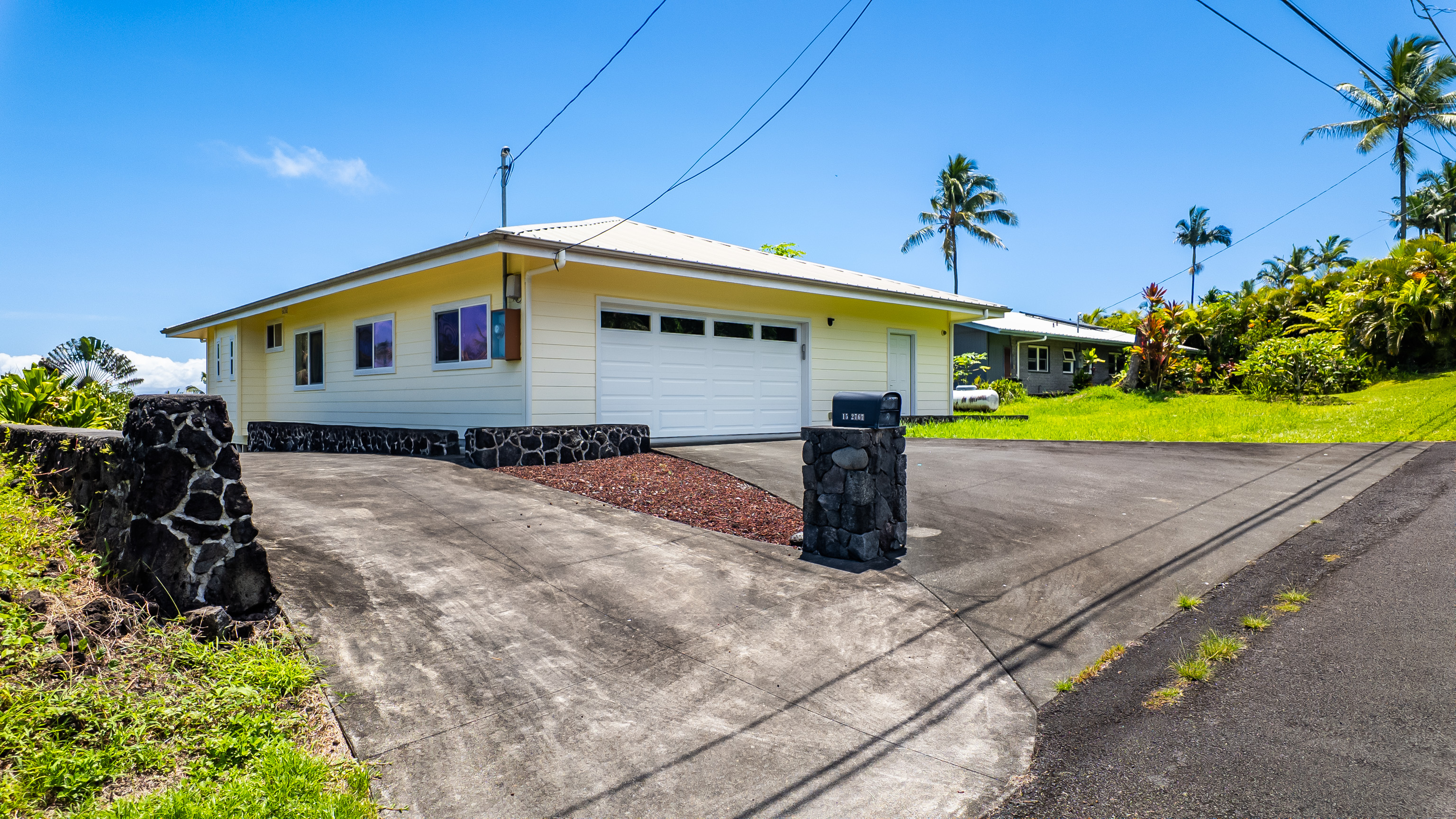 15-2767 Popaa St Property Photo 5