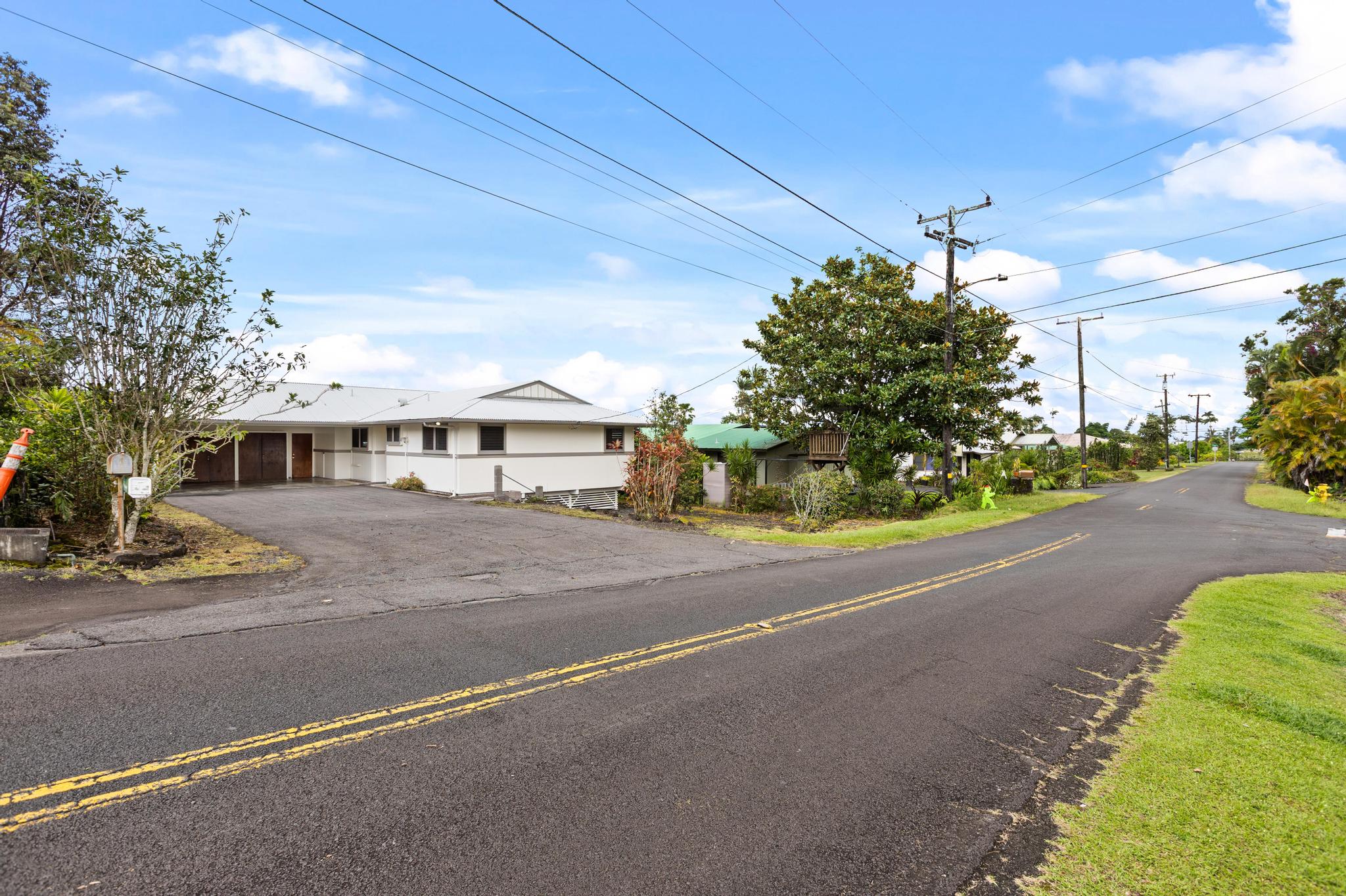 42 Pakalana Pl Property Photo 5
