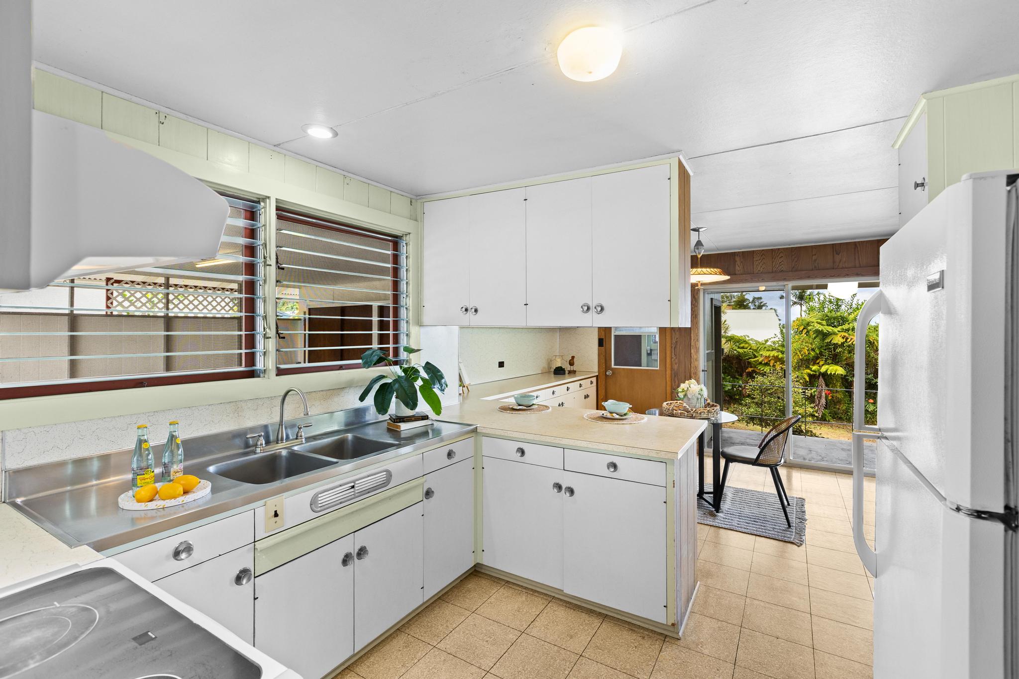 42 Pakalana Pl Property Photo 11