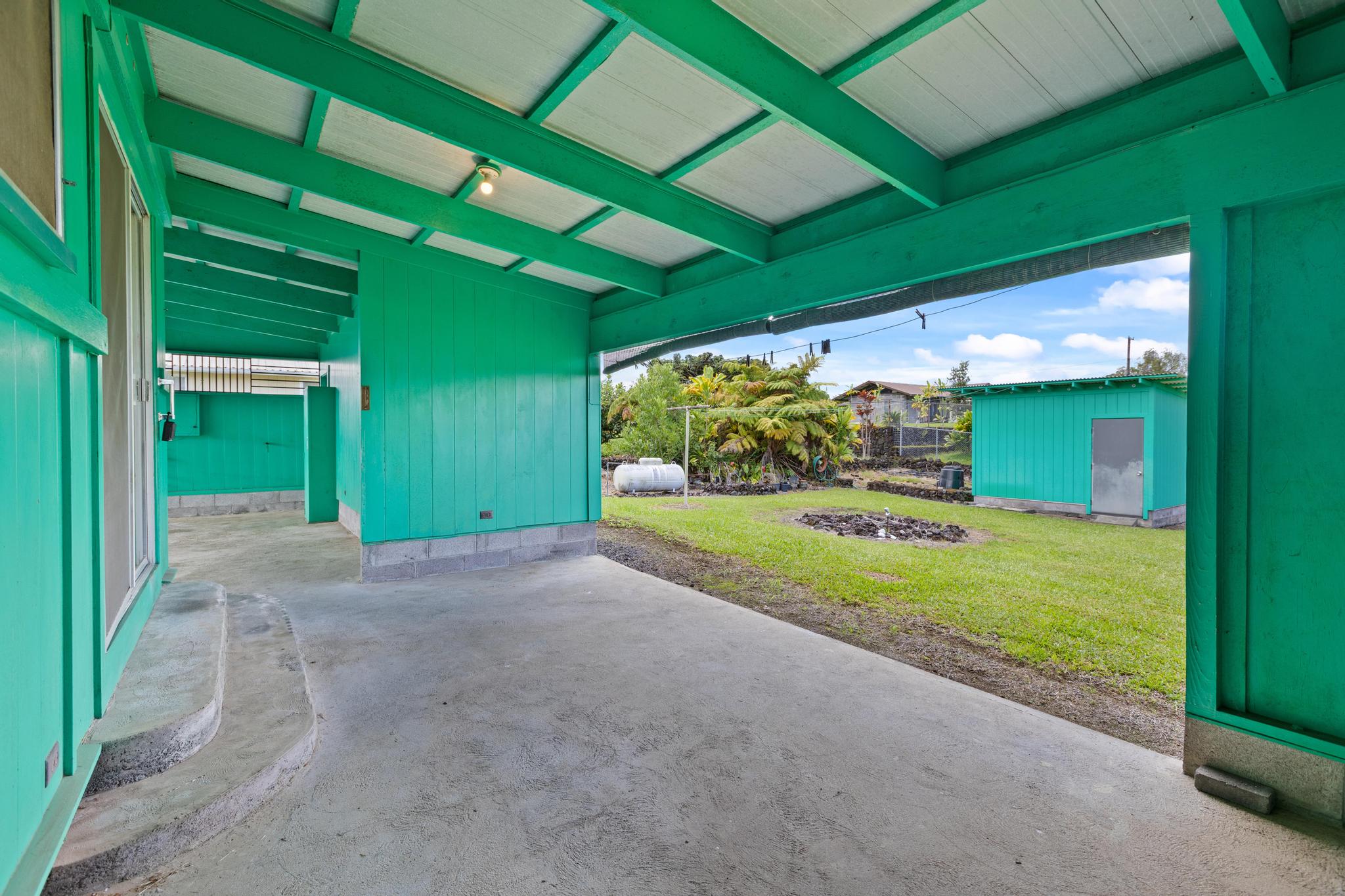 75 Hoolaulea St Property Photo 8