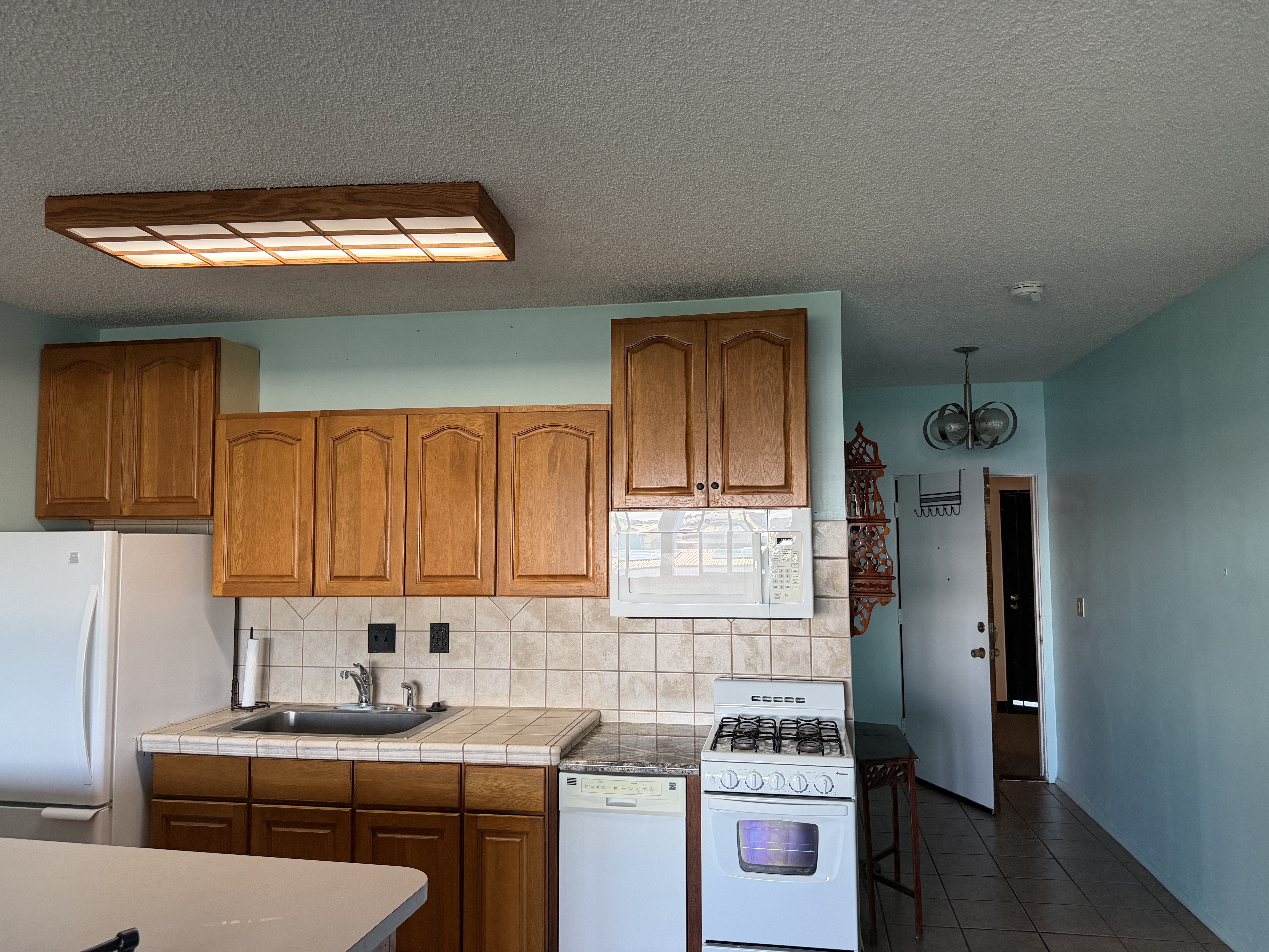 355 Orchid Manor 320 Property Photo 14