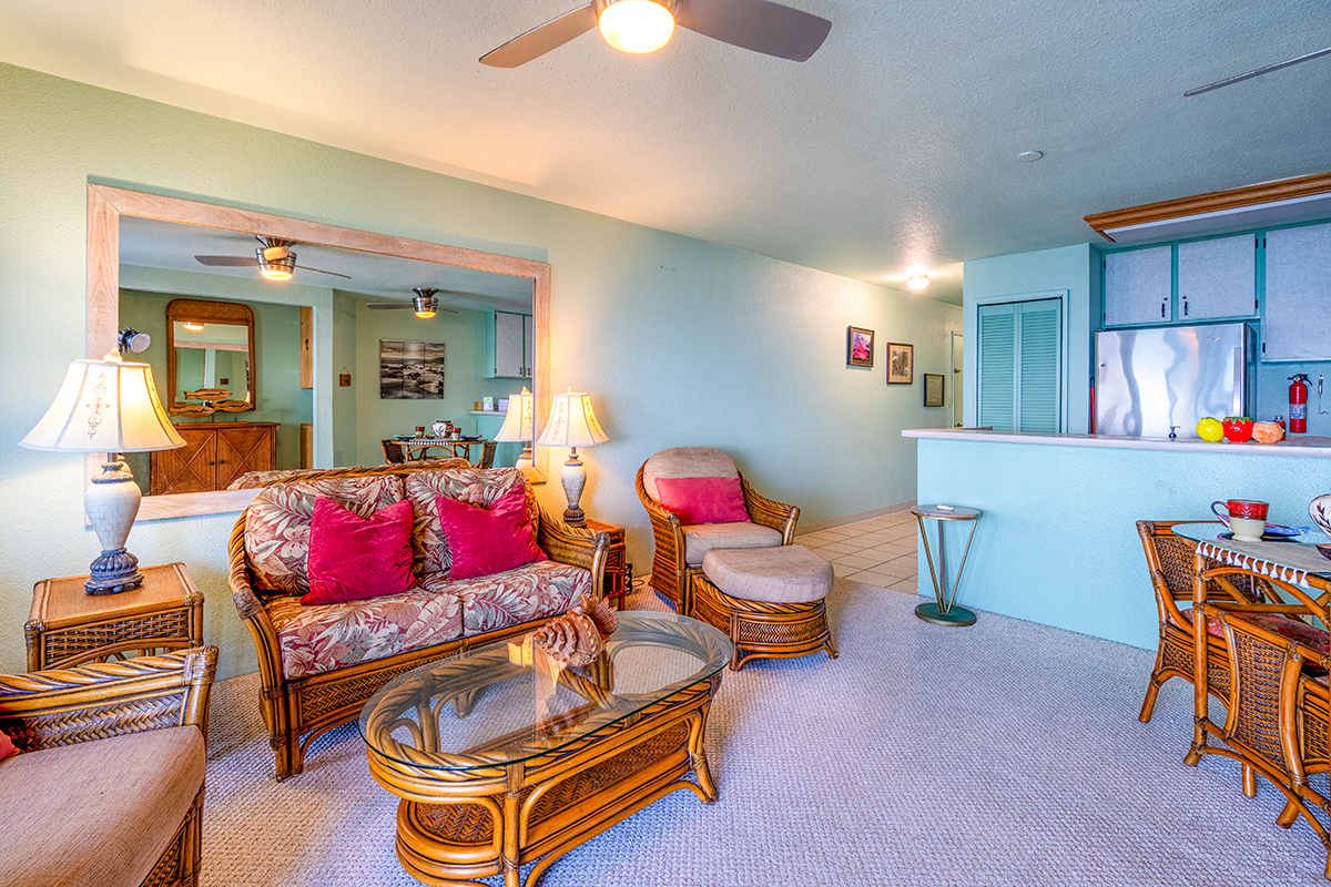75-6002 The Sea Village 1102 Property Photo 3