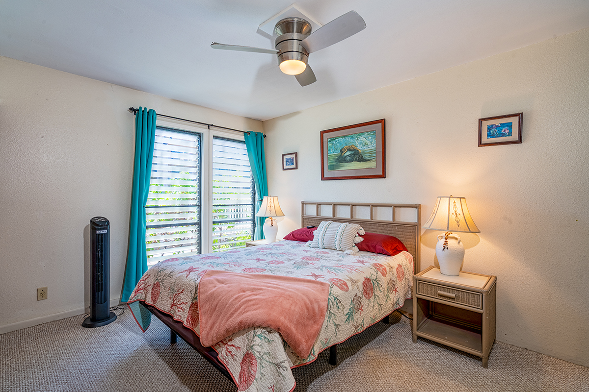 75-6002 The Sea Village 1102 Property Photo 8