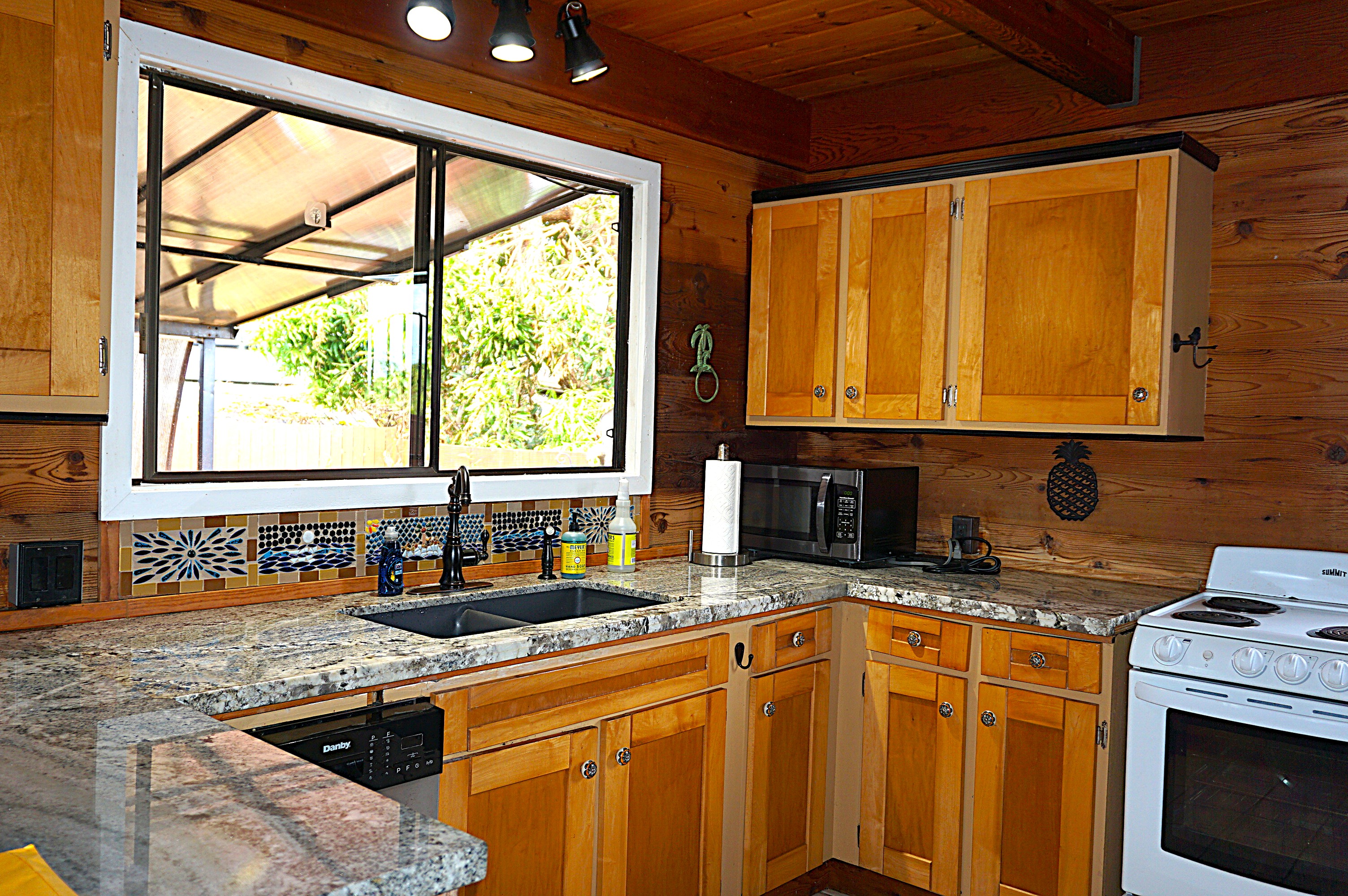 3934-e Lawehana St A Property Photo 14