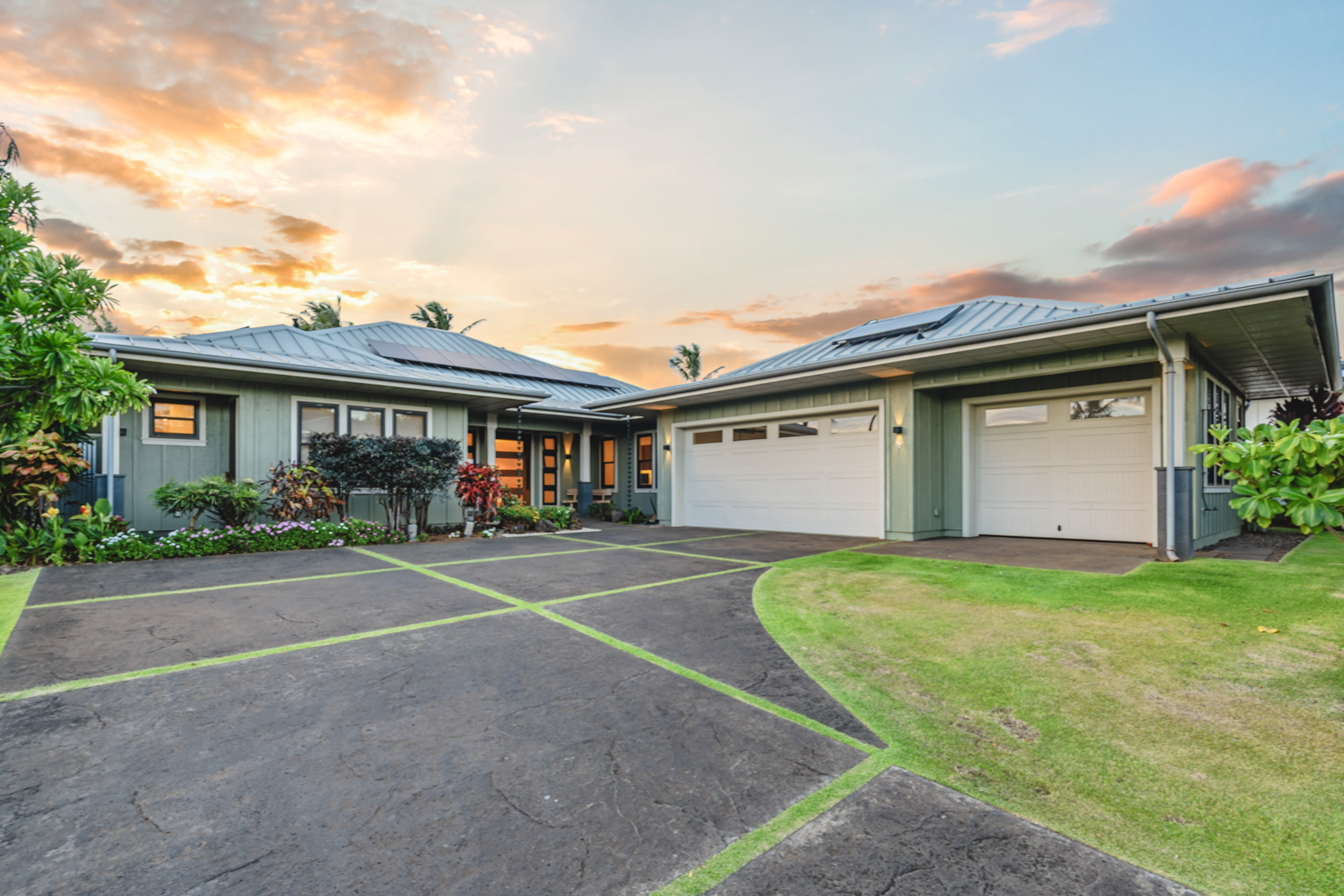 5015 Lau Nahele St Property Photo 1