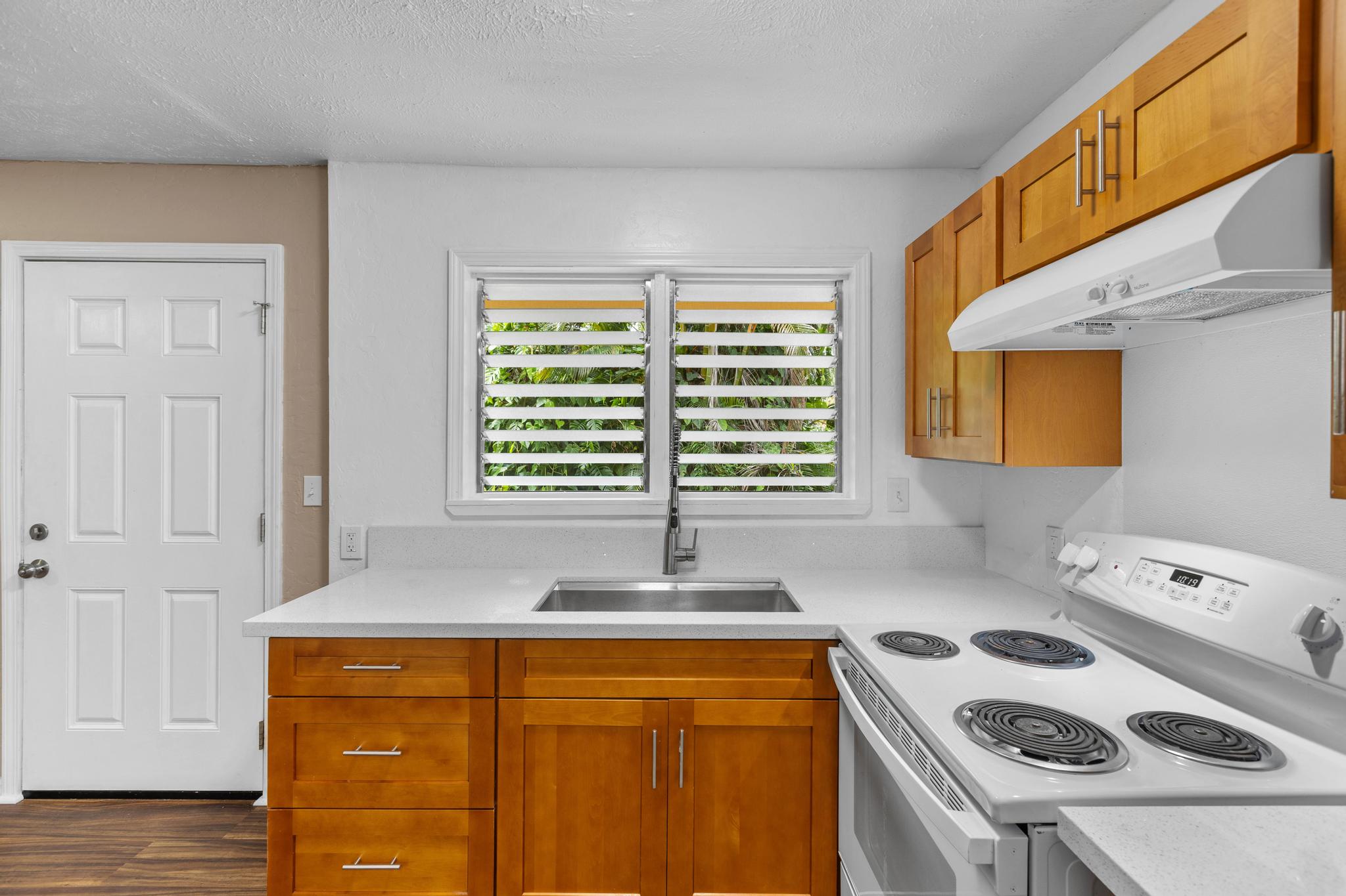 256 Kapiolani St Property Photo 5