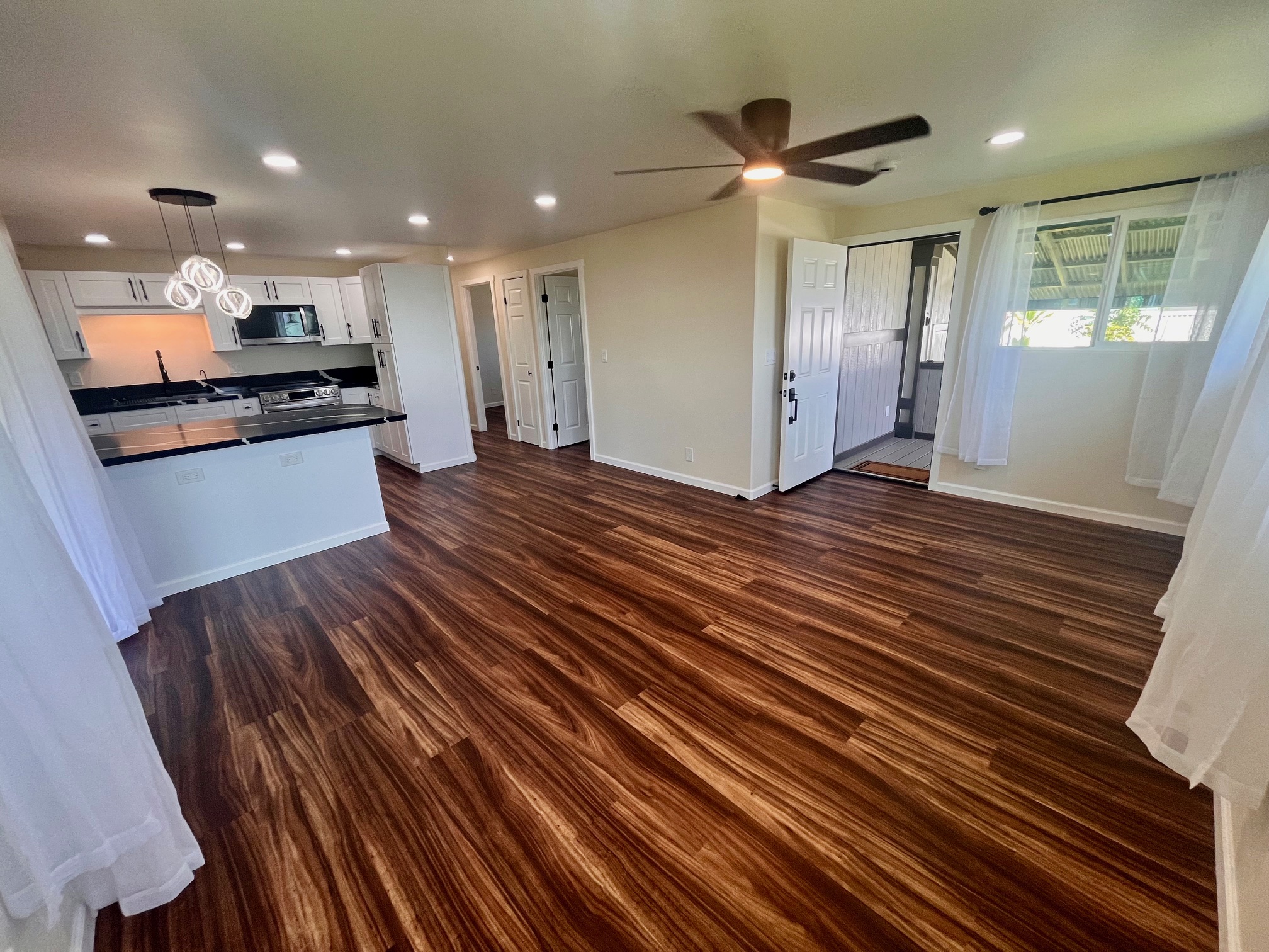 104 Popolo St Property Photo 3