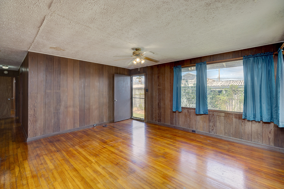 378 Lanikaula St Property Photo 4