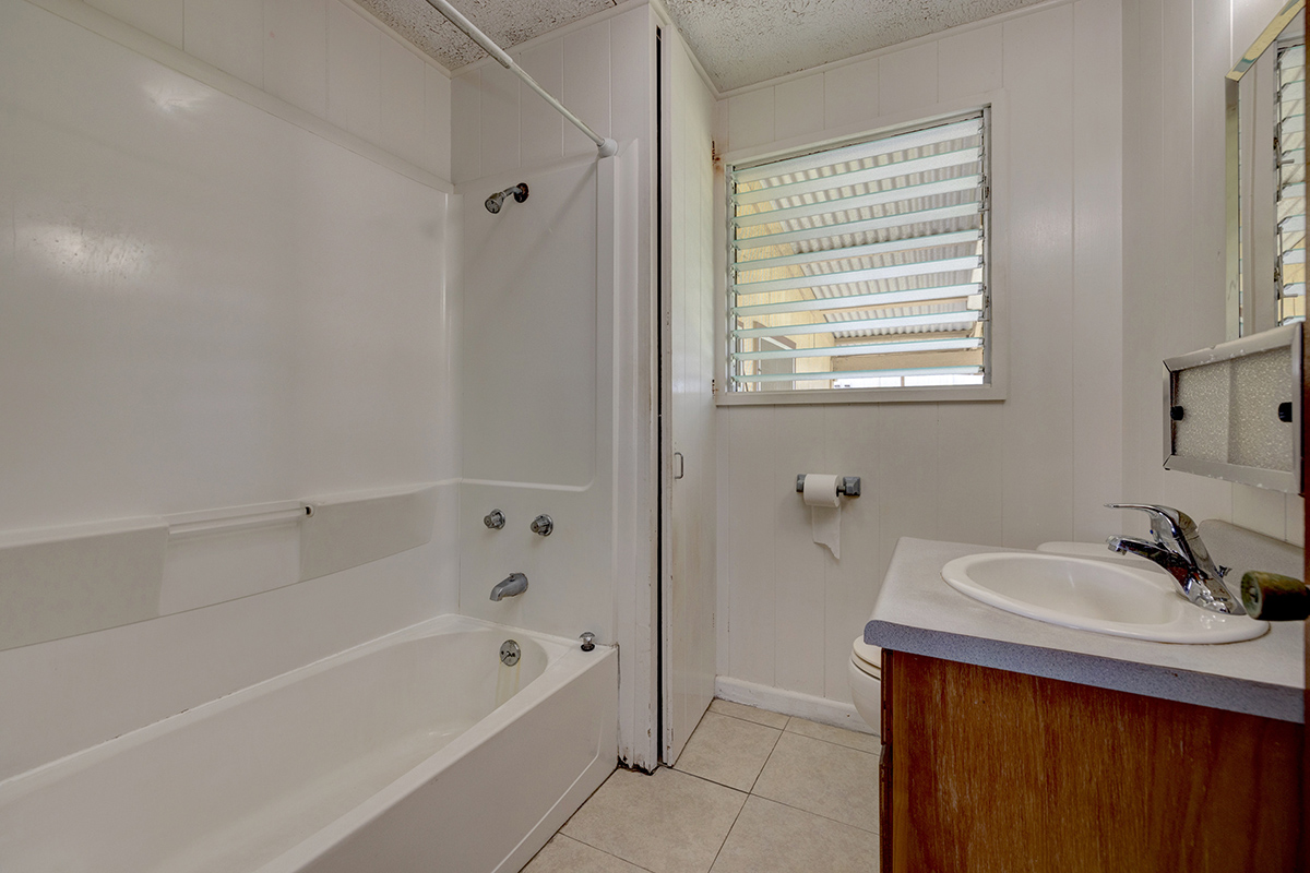 378 Lanikaula St Property Photo 12