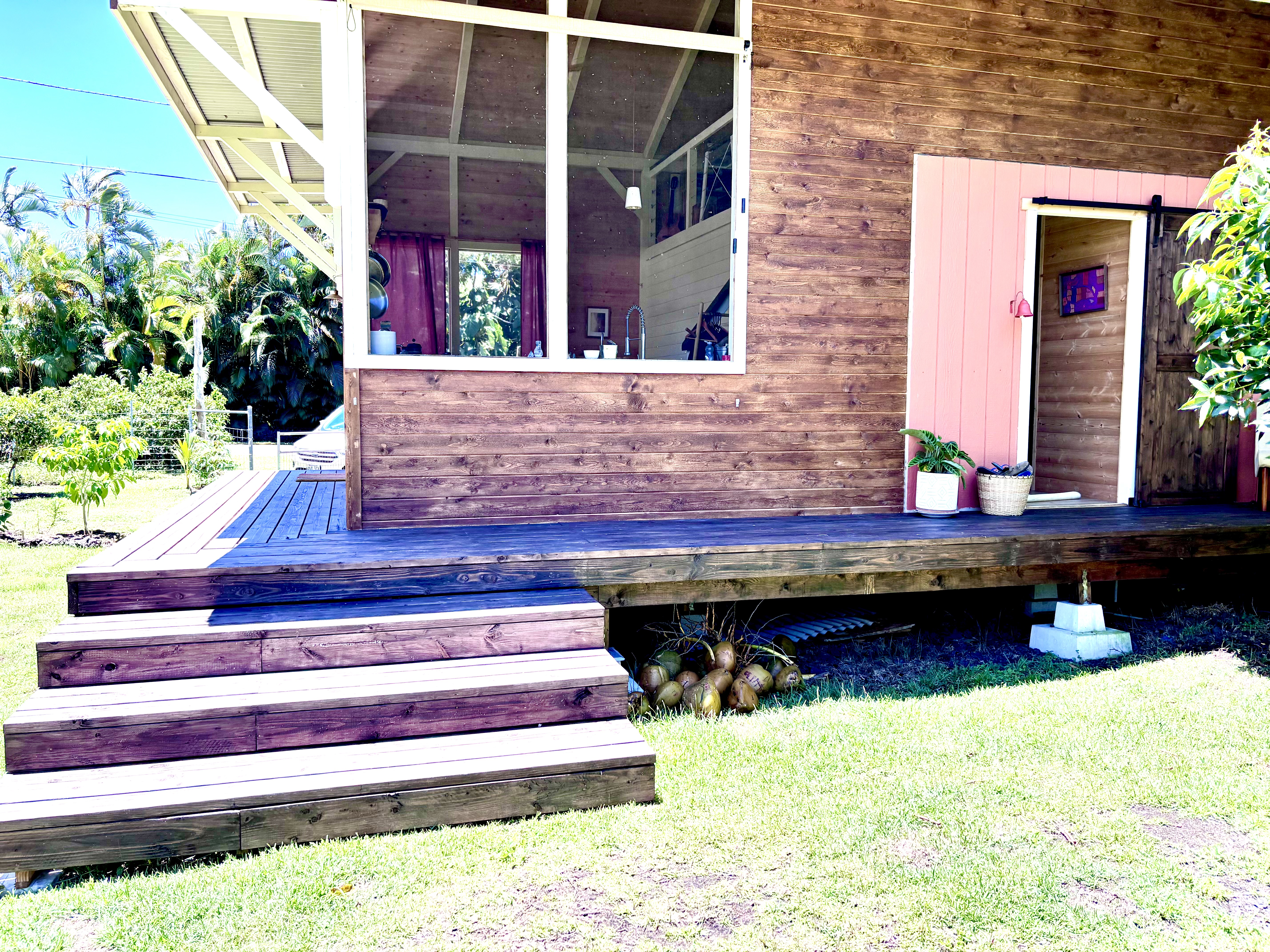 154 Koaekea St Property Photo 4