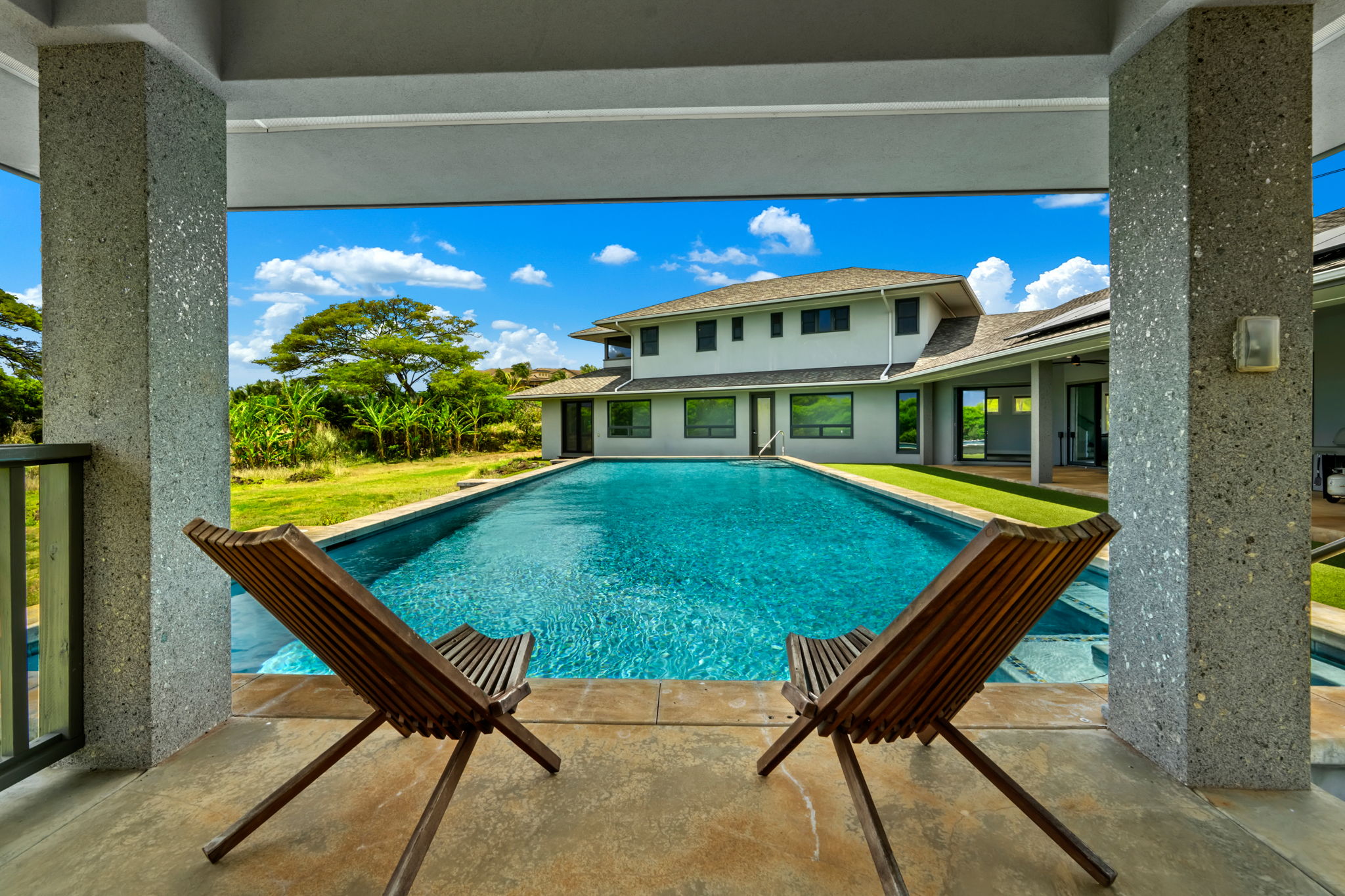 2607-a Halalu St Property Photo 26