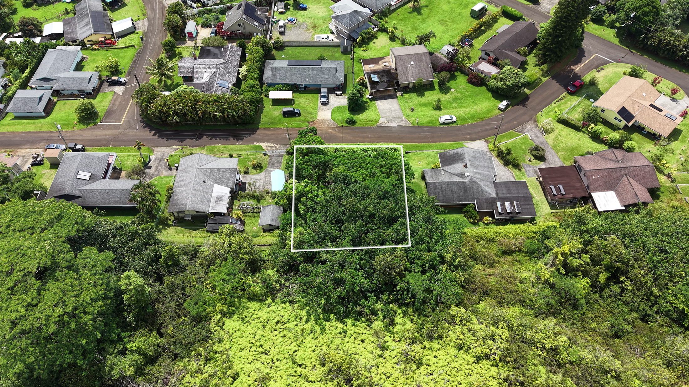 Aleo St Property Photo 6