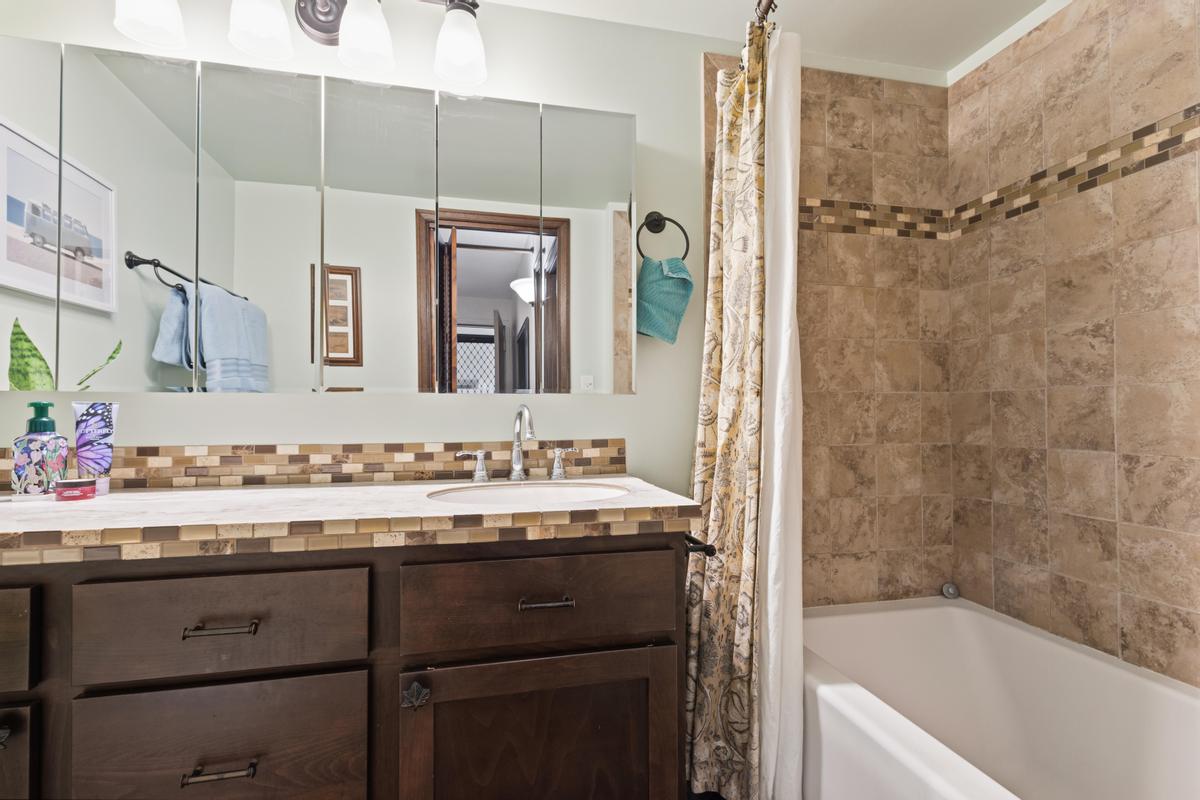 75-6016 Alii Dr 302 Property Photo 14