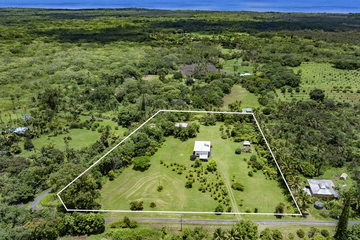 13-3817 Kamaili Uka Rd Property Photo 3