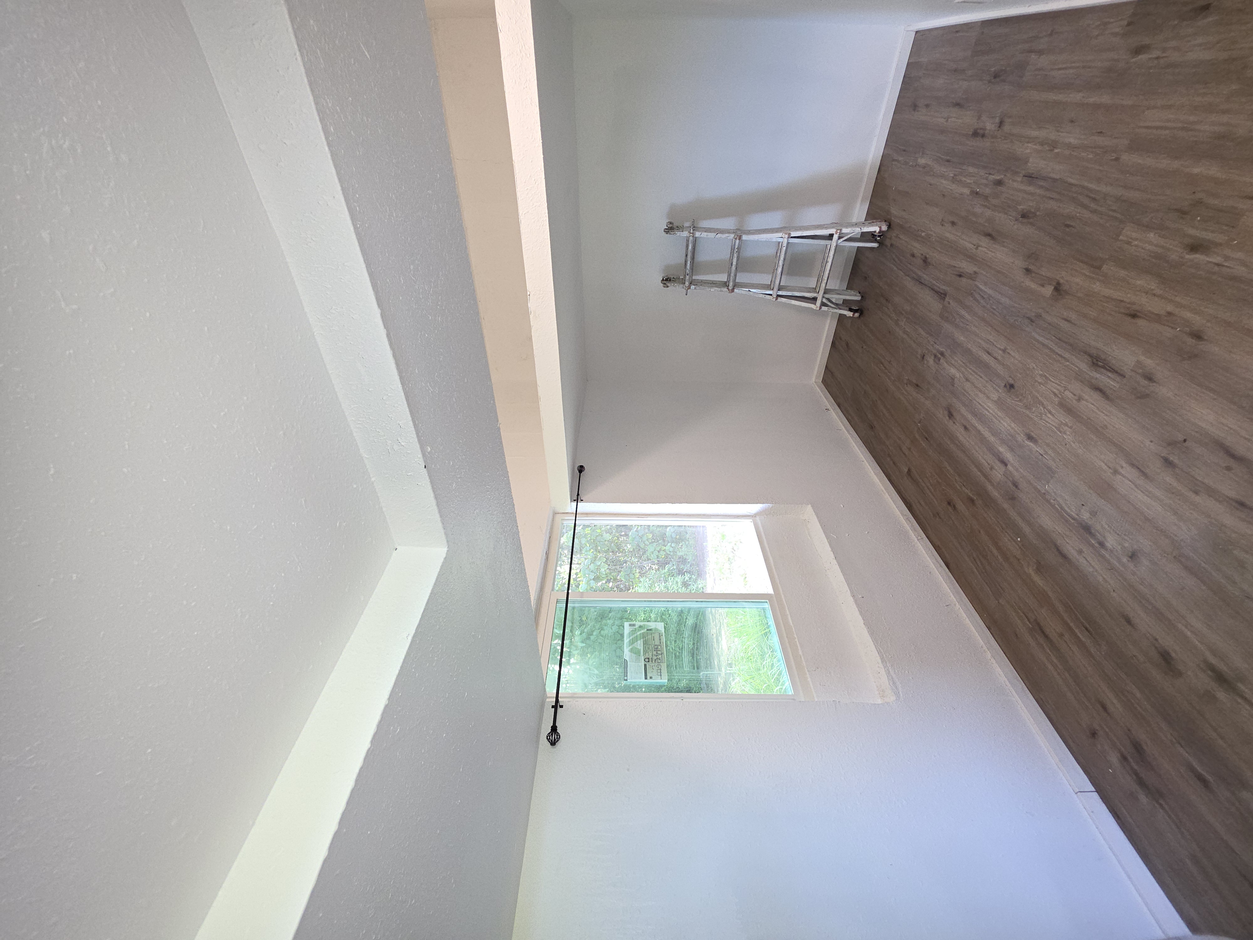 732568 Property Photo 14