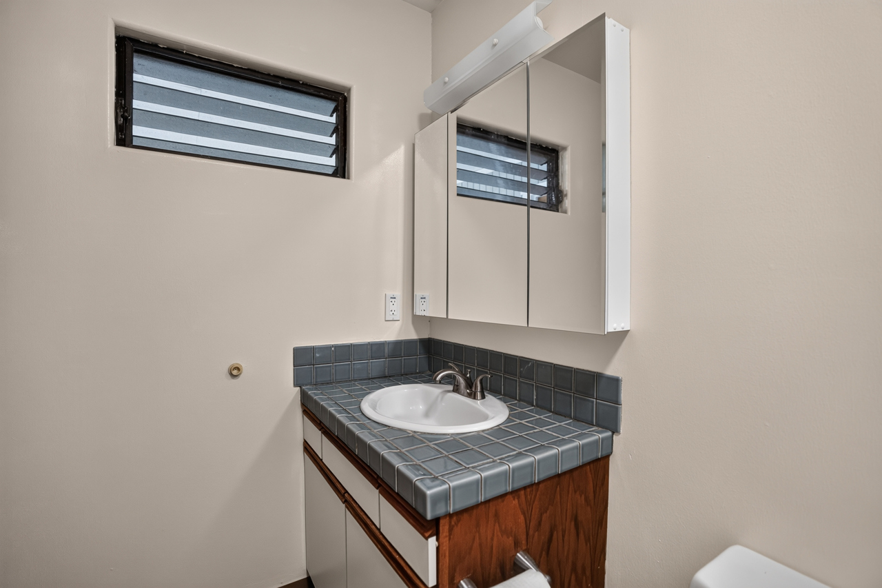 64-5122 White Rd B Property Photo 15