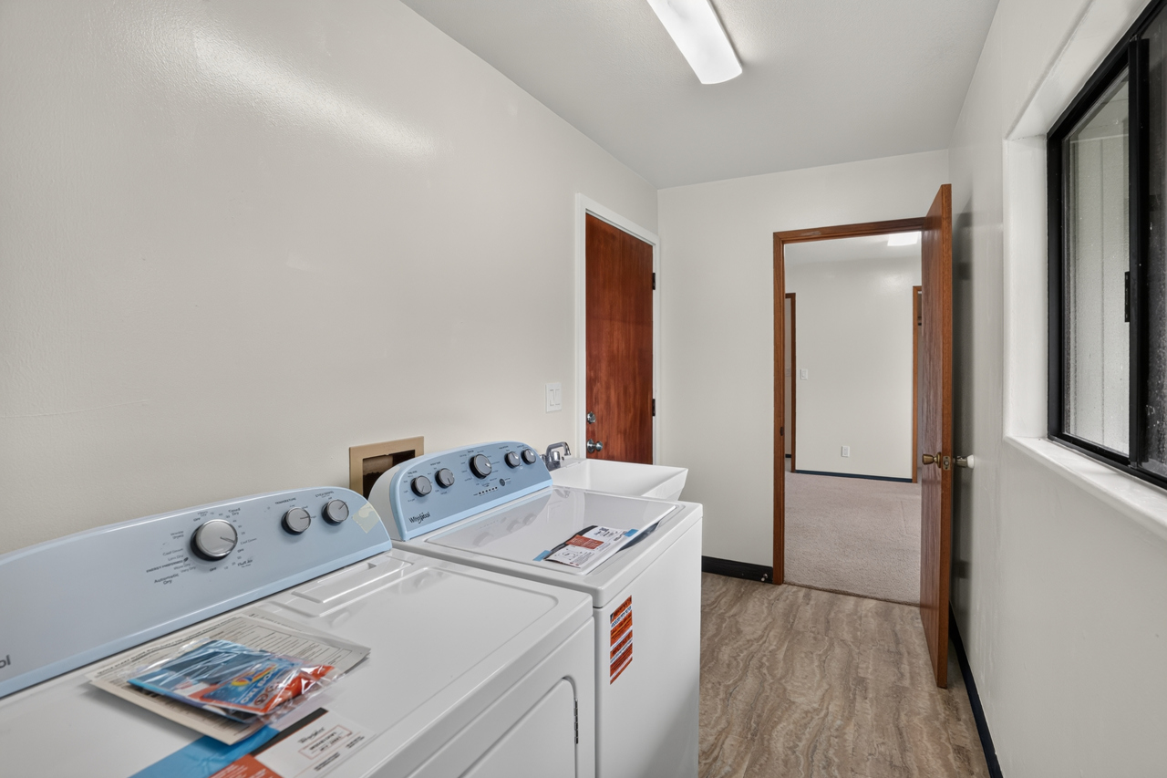 64-5122 White Rd B Property Photo 24