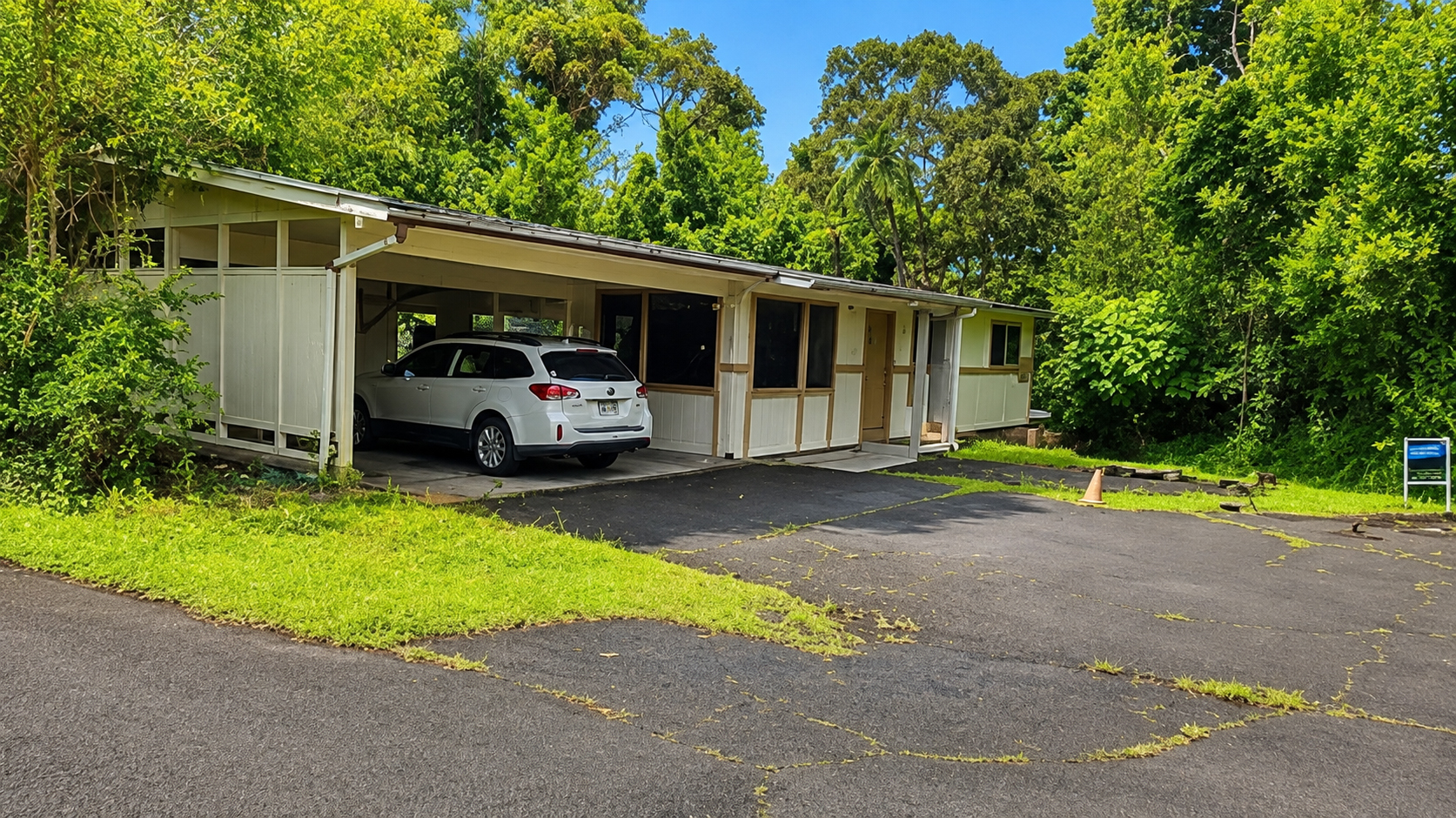 1172 Kawailani St Property Photo 1
