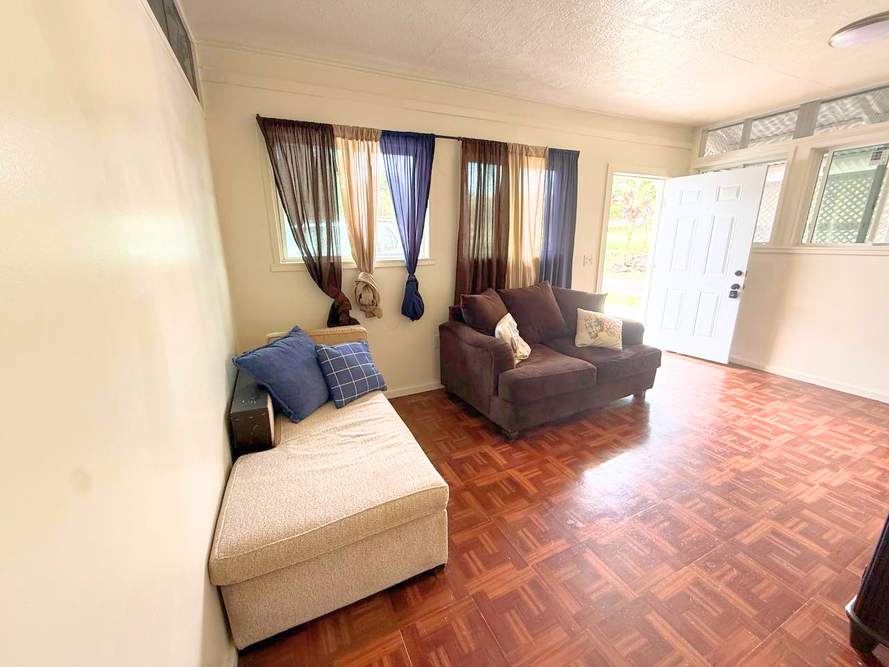 1172 Kawailani St Property Photo 11