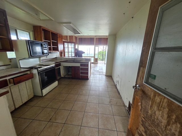 88-1501 Ala Malino Rd Property Photo 3