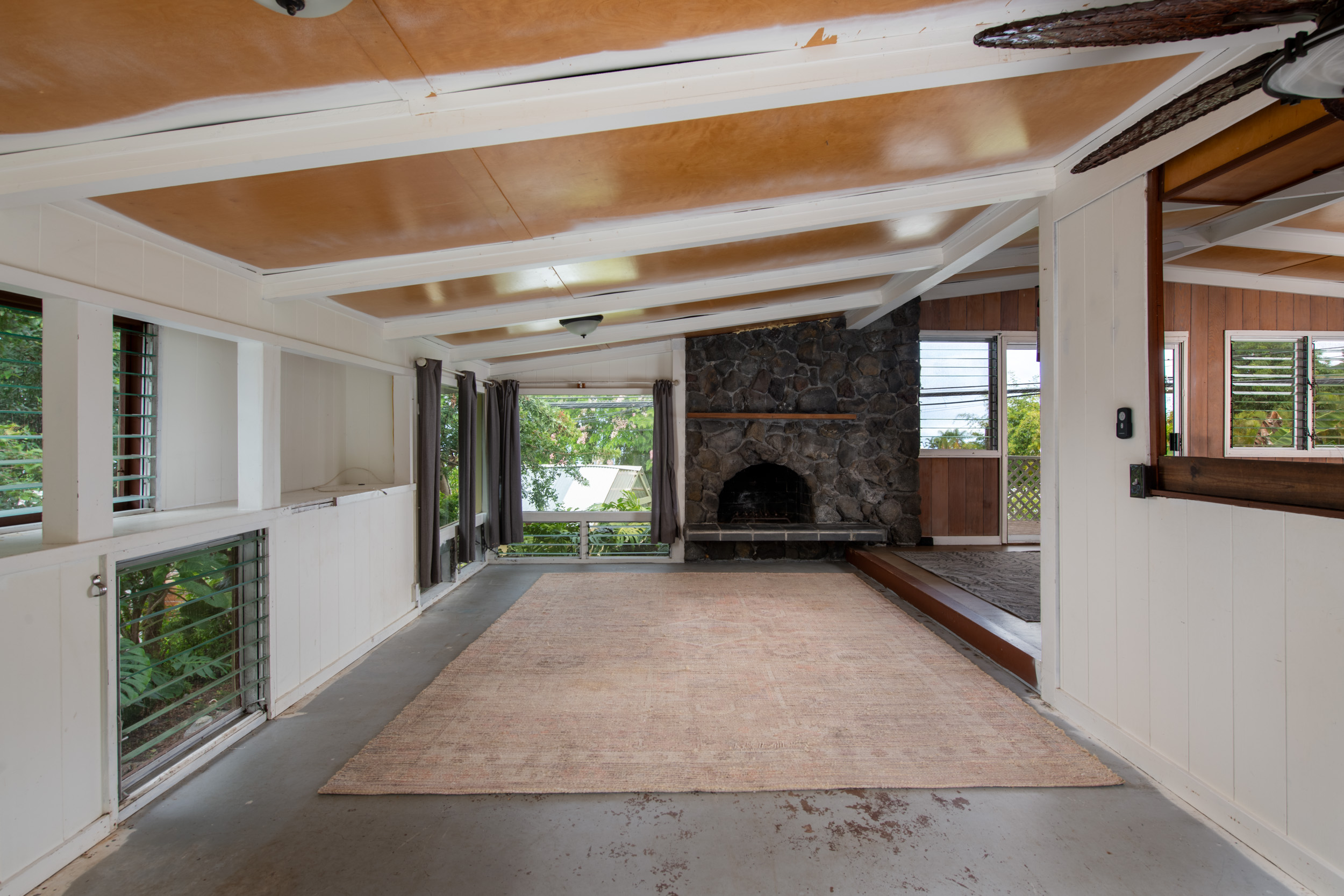 74-5057 Palani Rd Property Photo 3