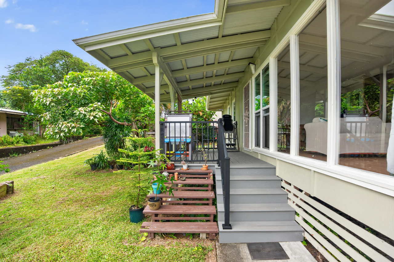 243 Aipuni St Property Photo 13