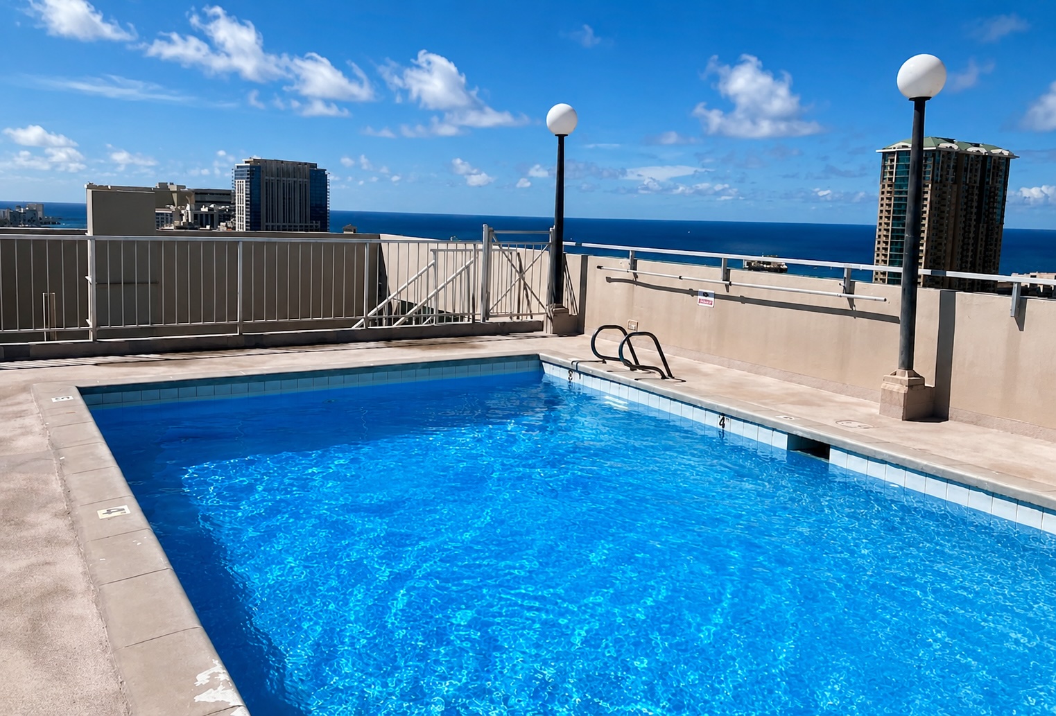 1925 Kalakaua Ave 707 Property Photo 17
