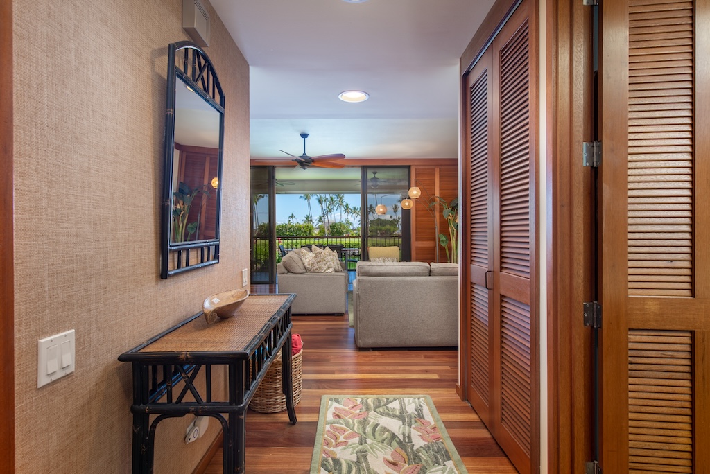 68-1399 Mauna Lani Dr F102 Property Photo 9