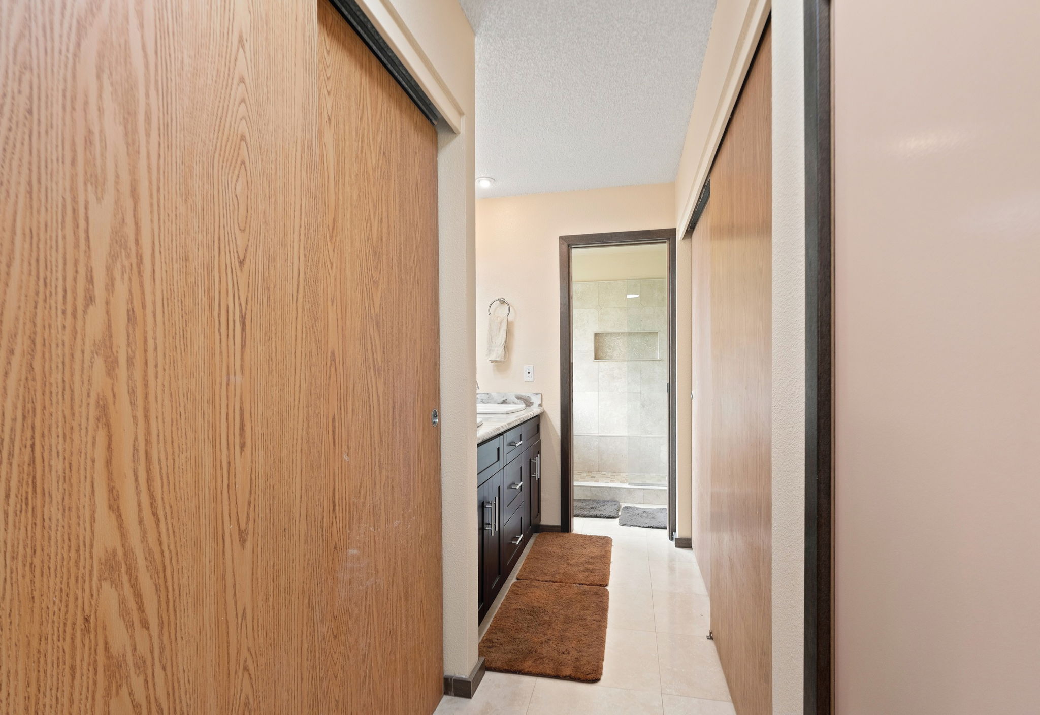2899 Aukoi St Property Photo 12